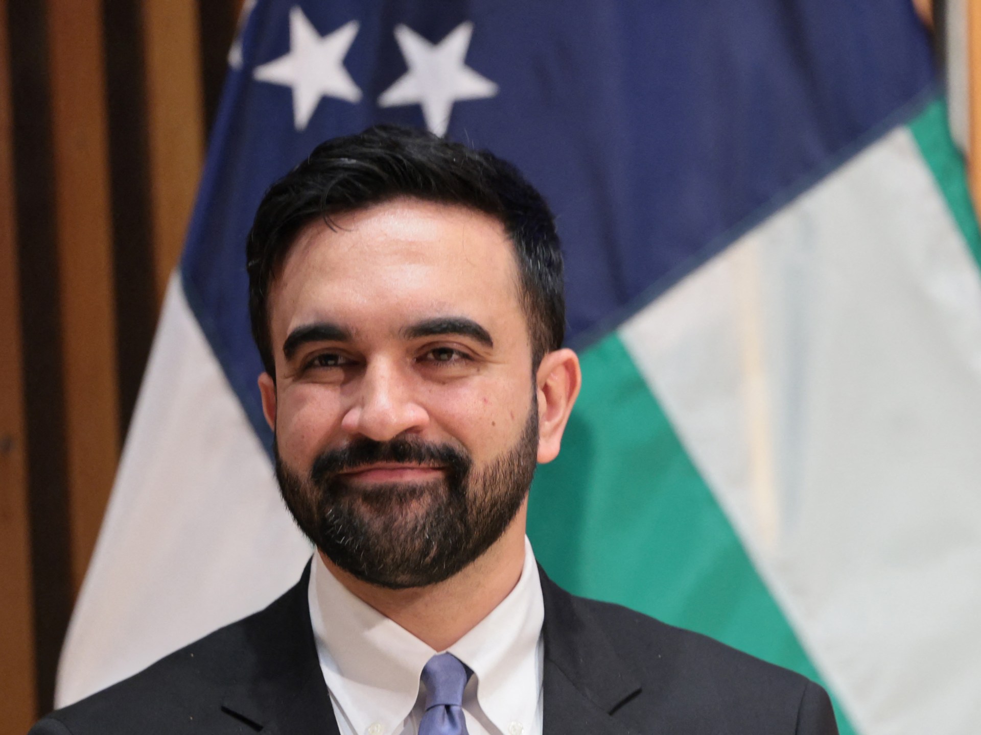 من ردم الحفر إلى رعاية الأطفال.. هل وفّى "العمدة المسلم" بوعوده لفقراء نيويورك؟