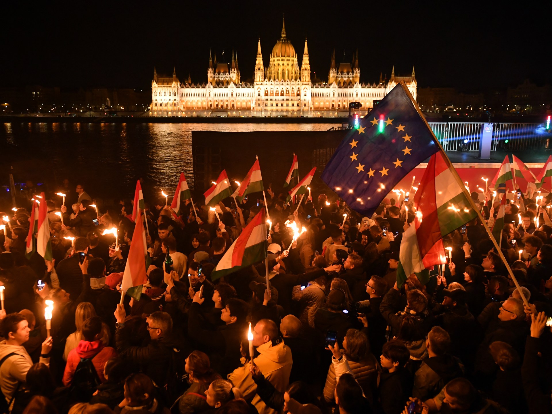 أوروبا تحتفي بـ"عودة المجر" إليها بعد هزيمة أوربان في الانتخابات