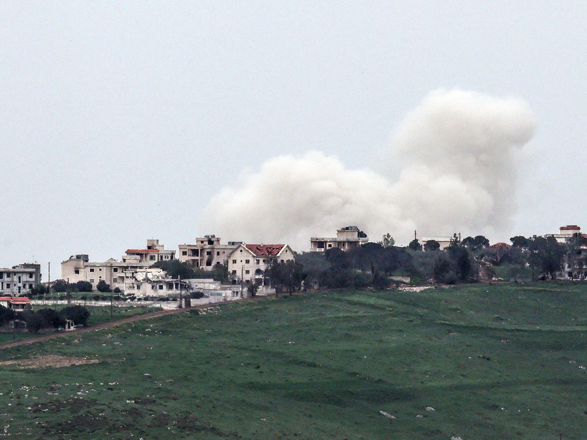 لبنان.. حزب الله يقصف مستوطنات عدة وإسرائيل تُنذر سكان جنوب الزهراني