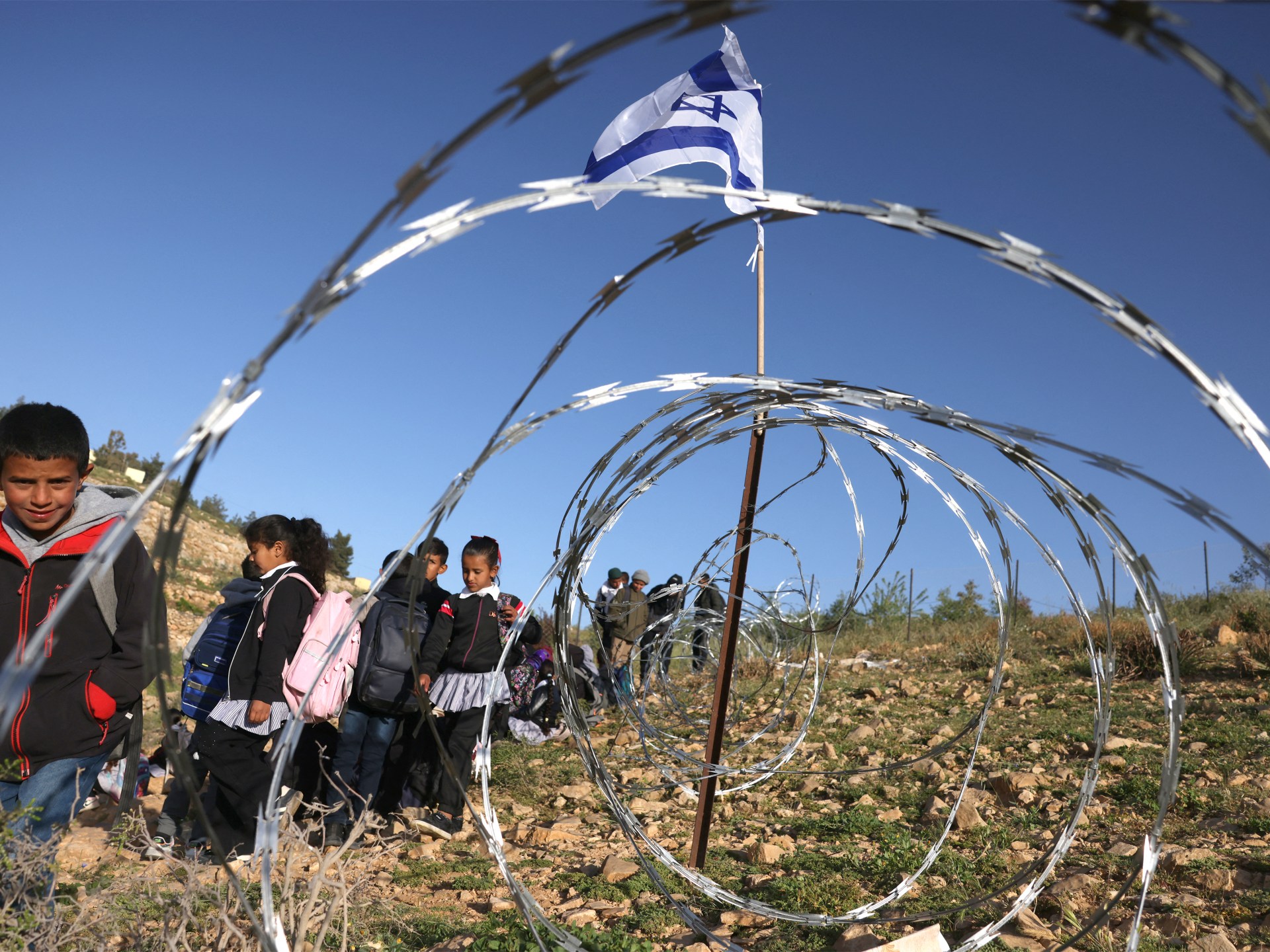 350 طفلا فلسطينيا يقبعون في السجون الإسرائيلية