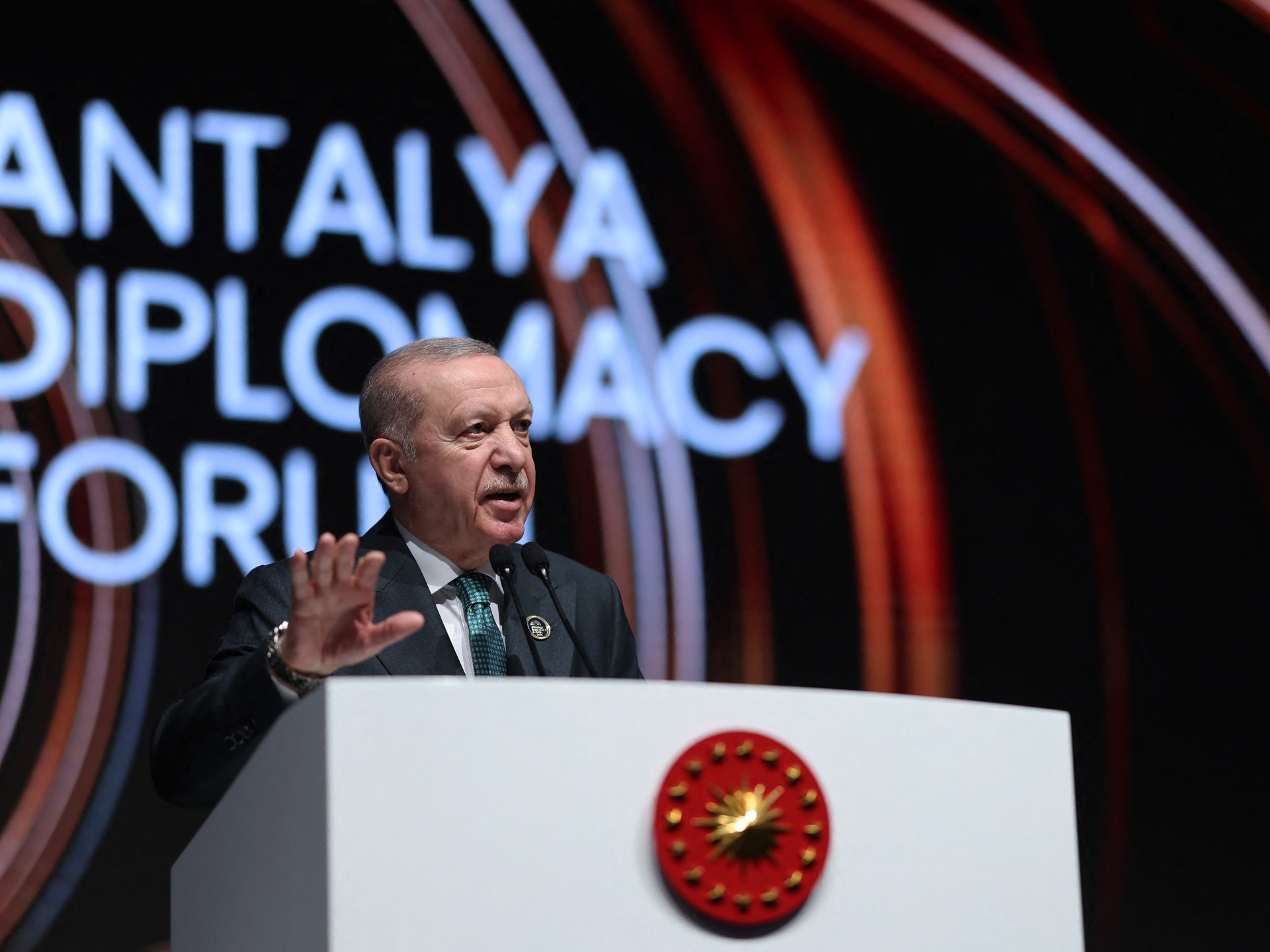 أردوغان يرفض تقييد وصول دول الخليج إلى البحار المفتوحة