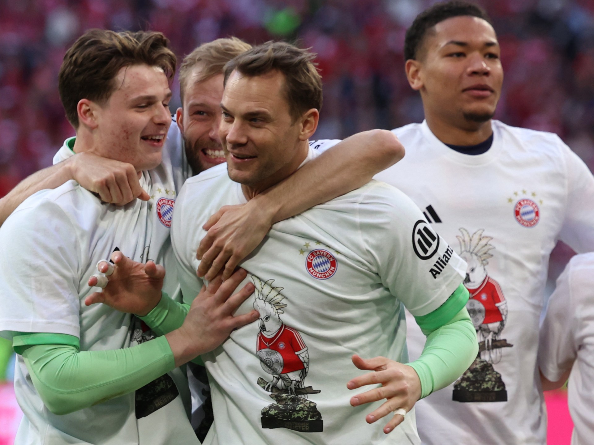 أكثر اللاعبين تتويجا بالألقاب في الدوريات الخمسة الكبرى