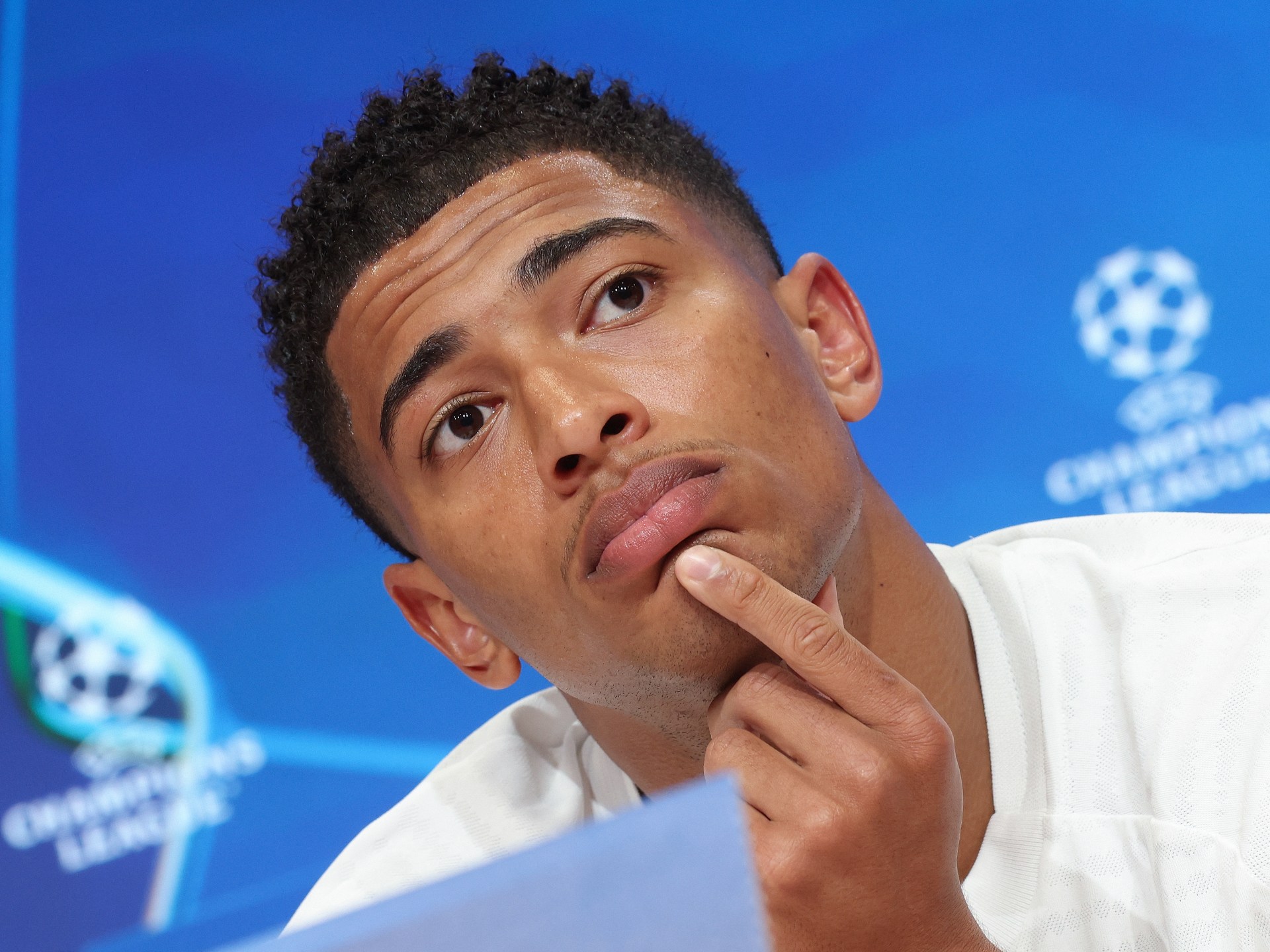 "مدين لهذه المدينة".. بلينغهام يستحوذ على حصة في فريق إنجليزي