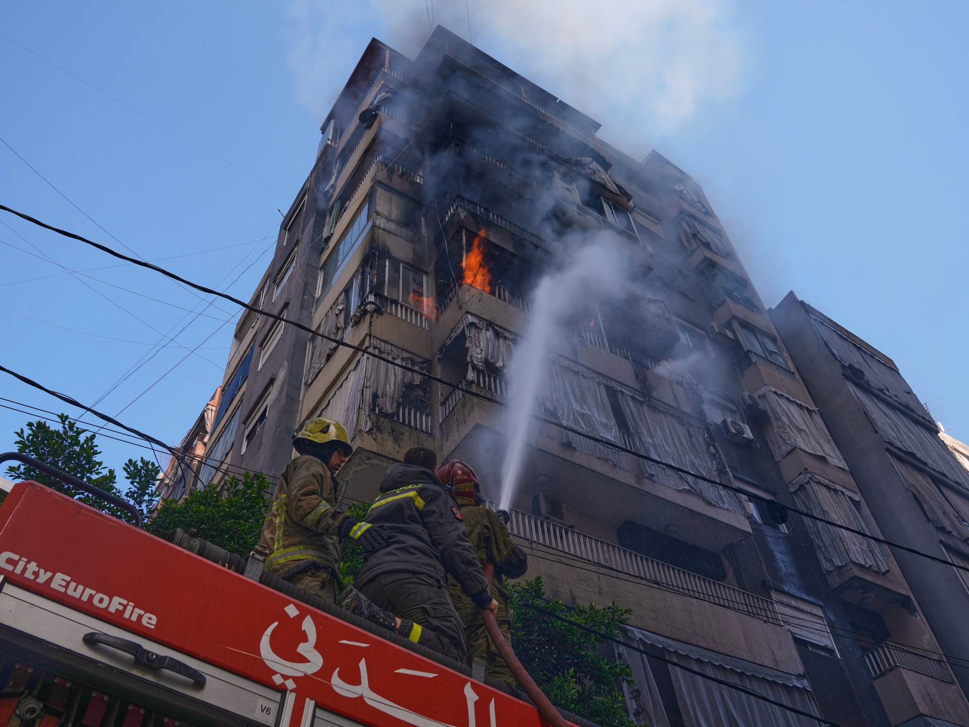 إسرائيل تفجّر عشرات المنازل جنوب لبنان وخطة لمنطقة عازلة شبيهة بغزة