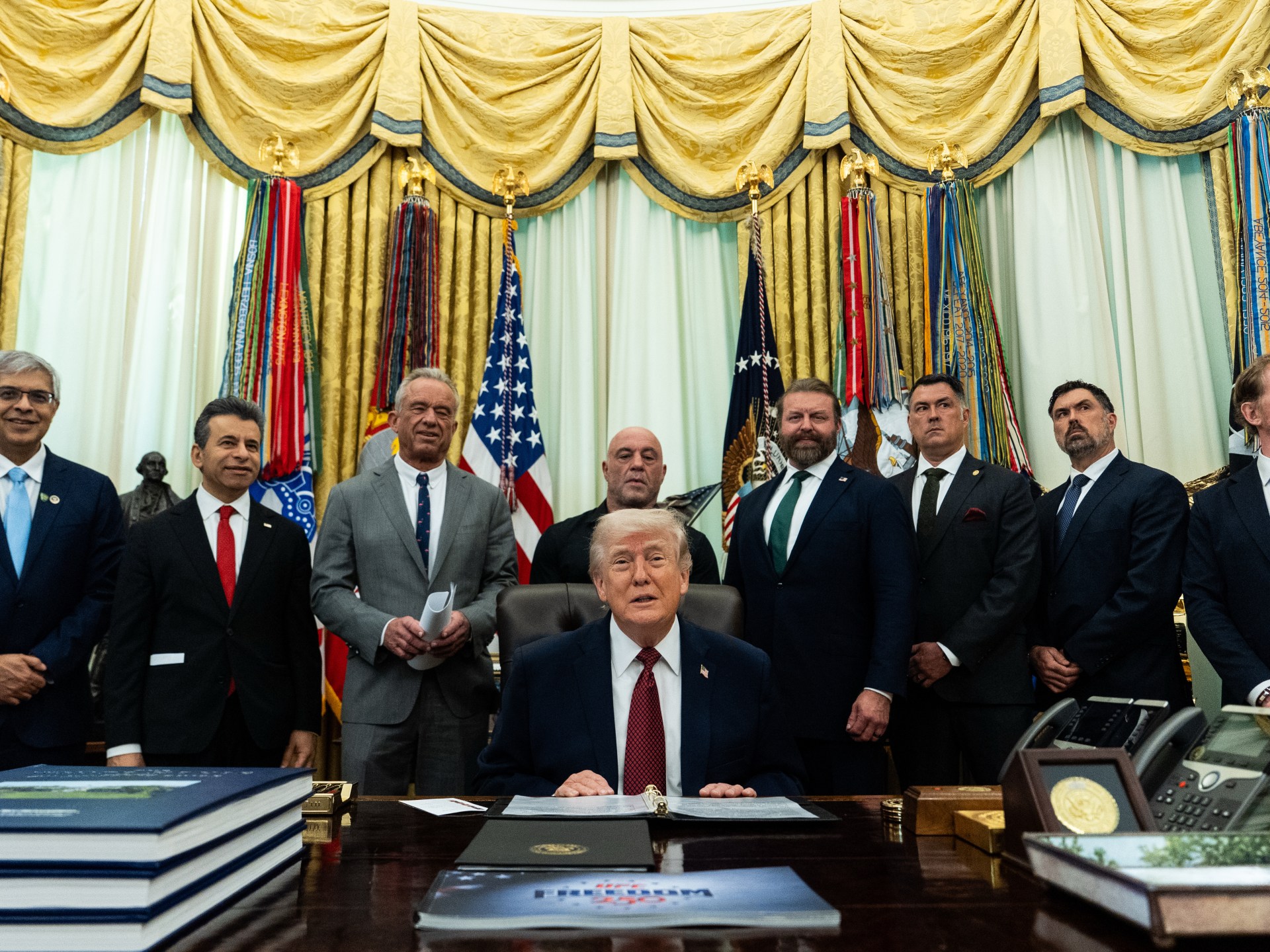 ترمب يلوح باجتياح كوبا.. هل اقتربت ساعة الصفر؟