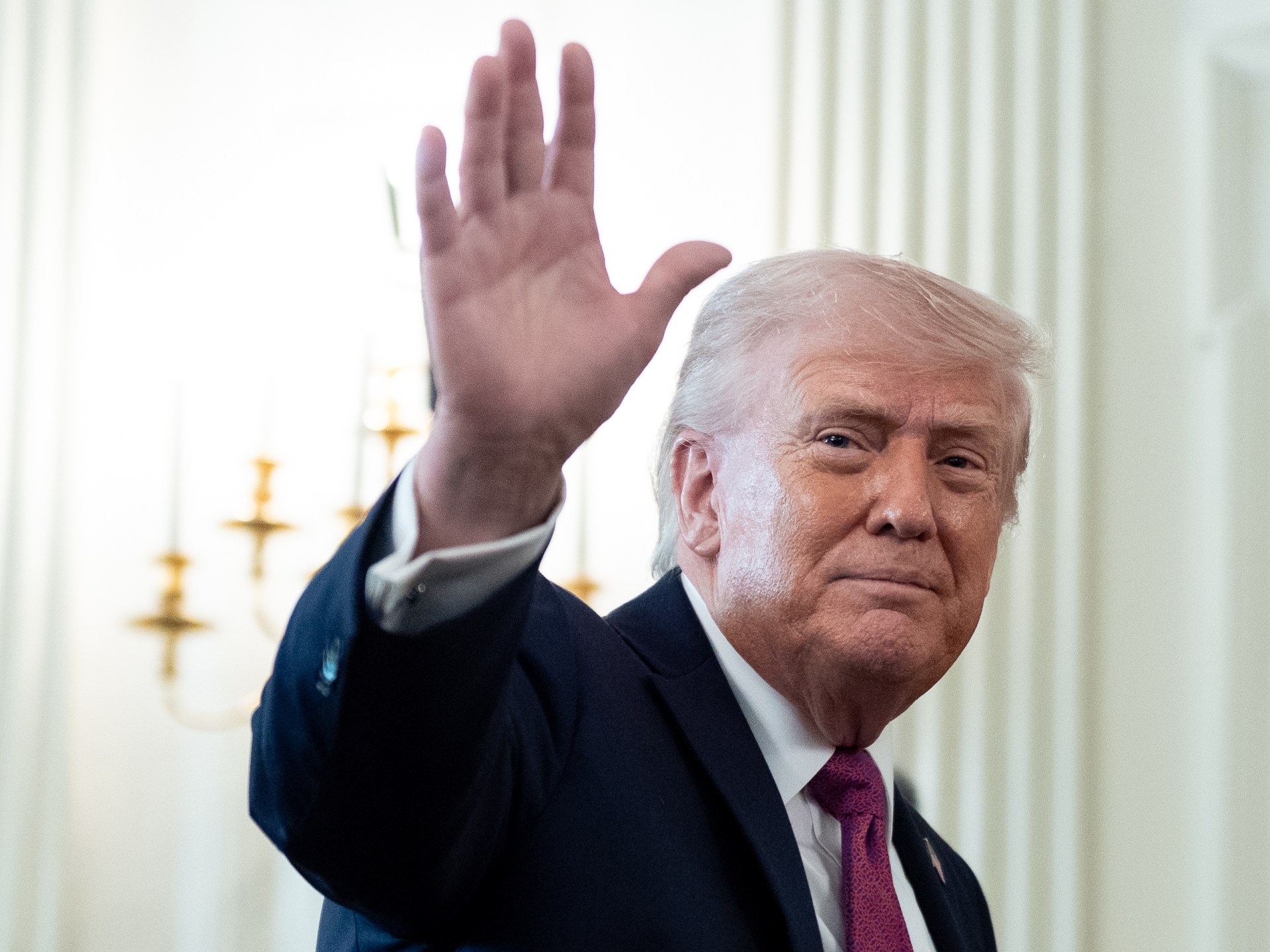 ترمب: إيران تنهار ماليا وتتأخر في دفع رواتب الجيش والشرطة