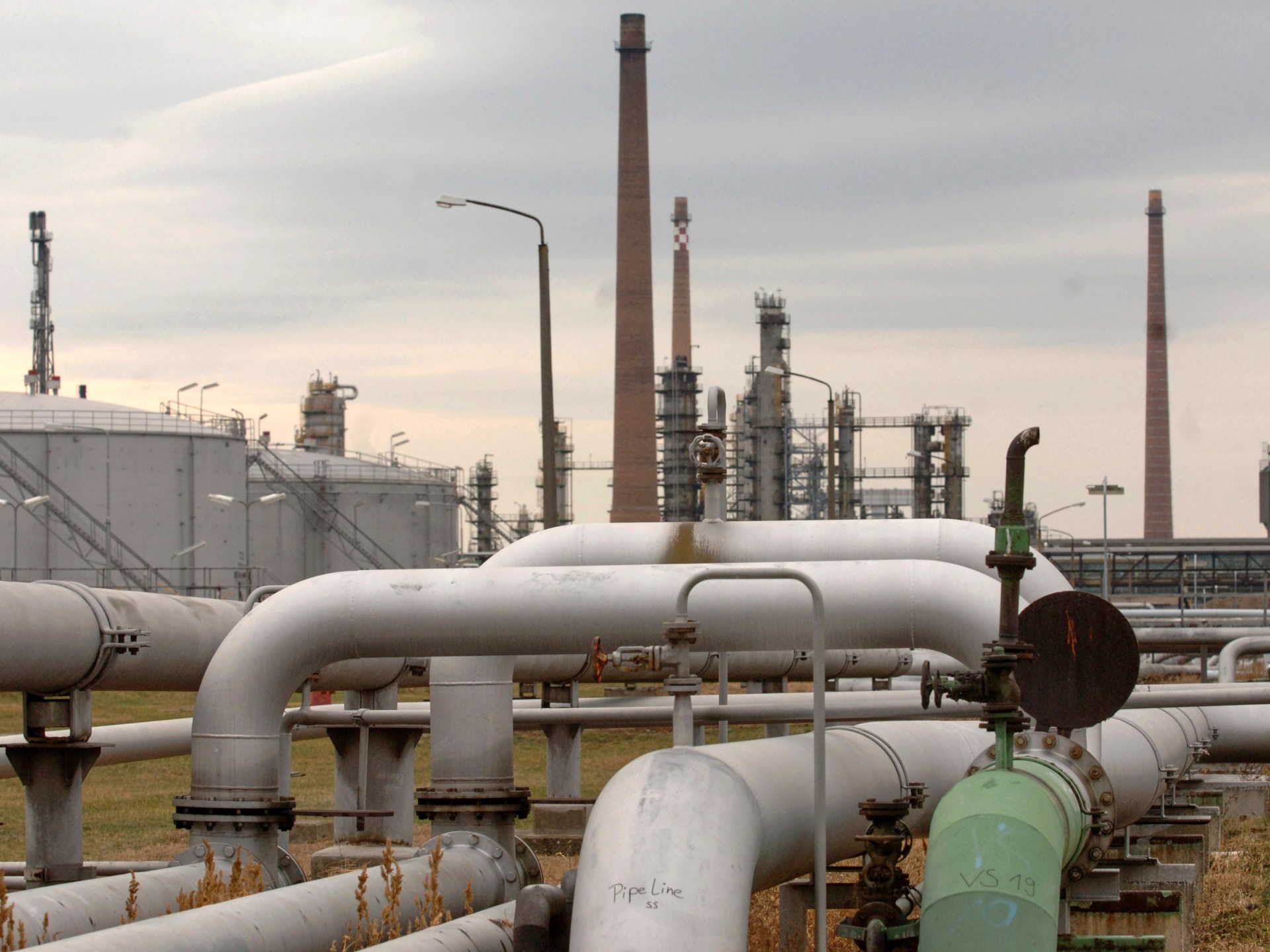 أوروبا الأكثر تضررا.. تعافي أسواق الطاقة عالميا قد يستغرق عاما كاملا