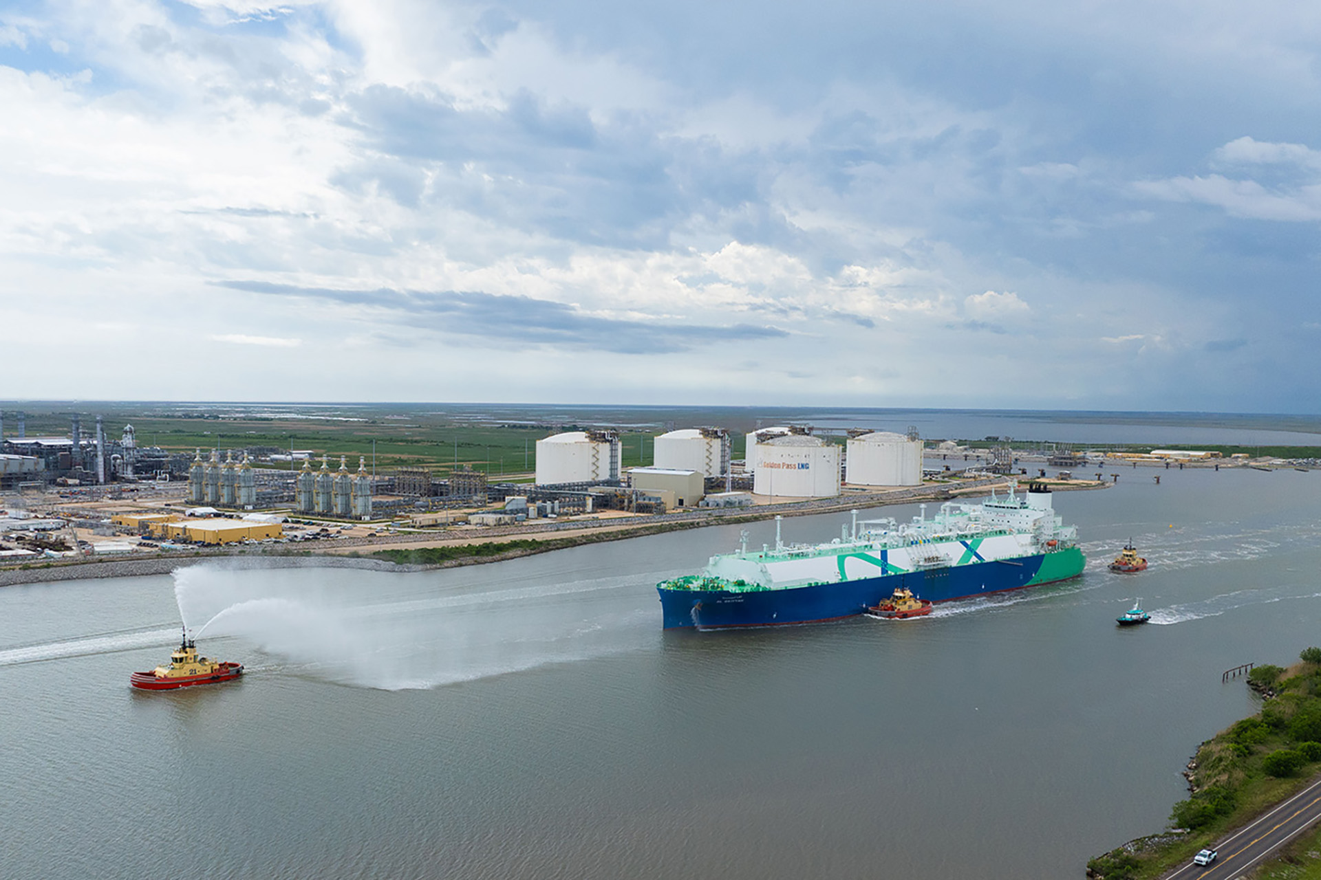 "قطر للطاقة": تصدير أول شحنة غاز مسال من "غولدن باس" بأمريكا