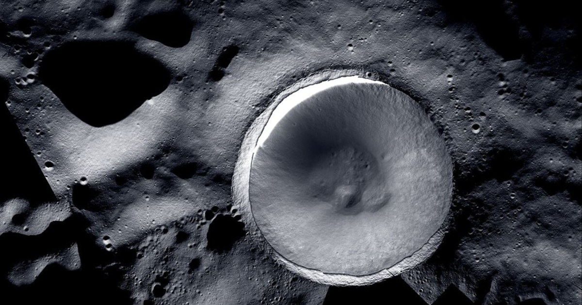 في ظلال لا تصلها الشمس.. كنز القمر المخفي يفتح الطريق لاستعمار الفضاء