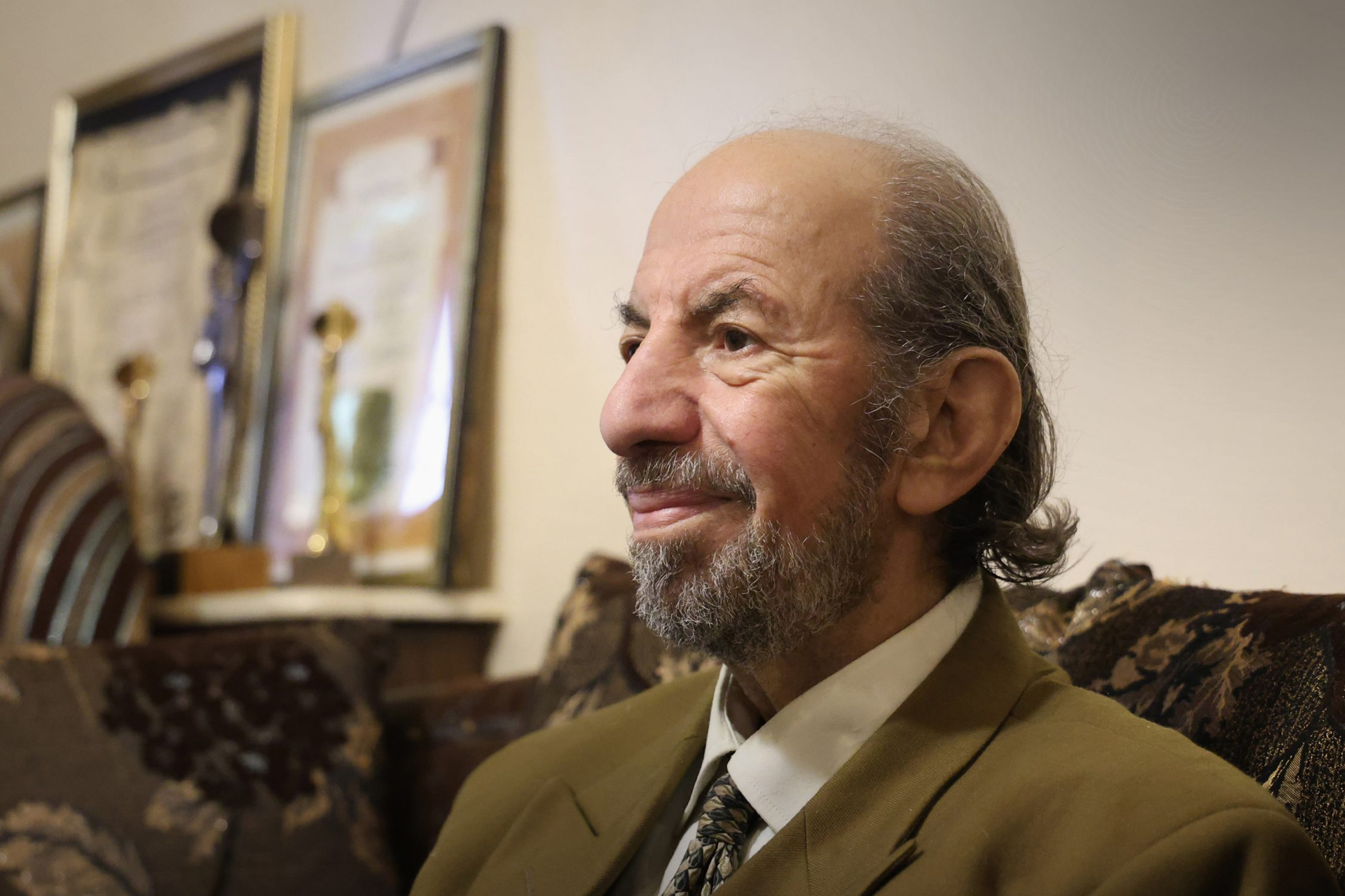 الدراما السورية تودع مازن لطفي.. مخرج رسخ ذاكرة الإذاعة وممثل عبَر إلى الشاشة