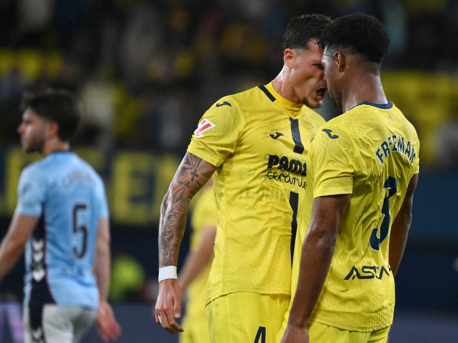 فياريال يهزم سيلتا فيغو ويضمن مقعده في دوري أبطال أوروبا