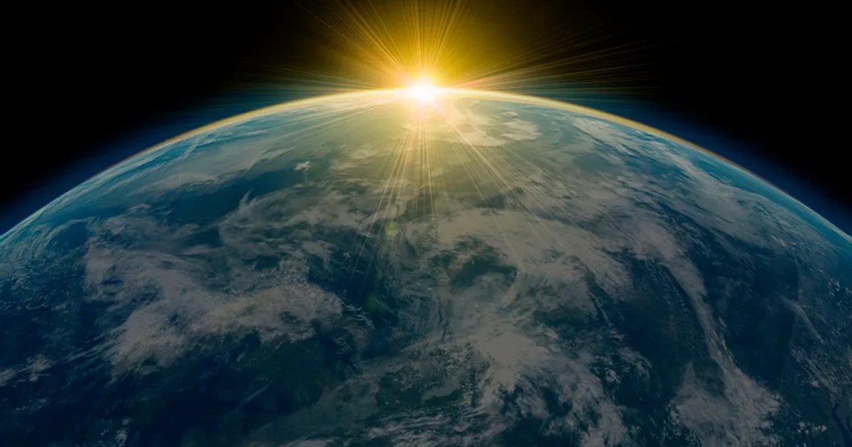 ذوبان الجليد القطبي يُنافس القمر في إبطاء دوران الأرض