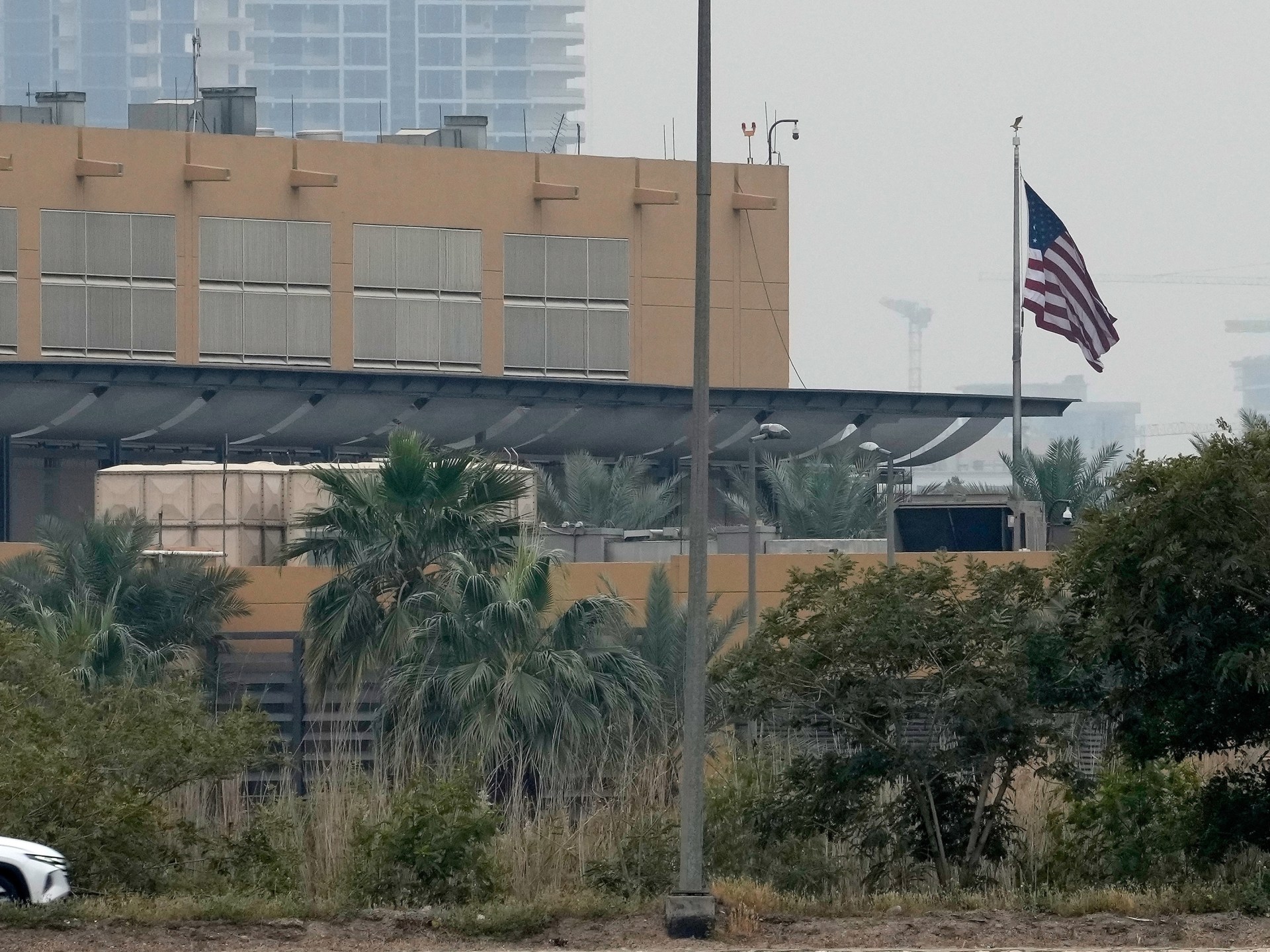 "سندافع عنهم إن عجزت بغداد".. أمريكا تعلن تعرض دبلوماسييها لمحاولة اغتيال