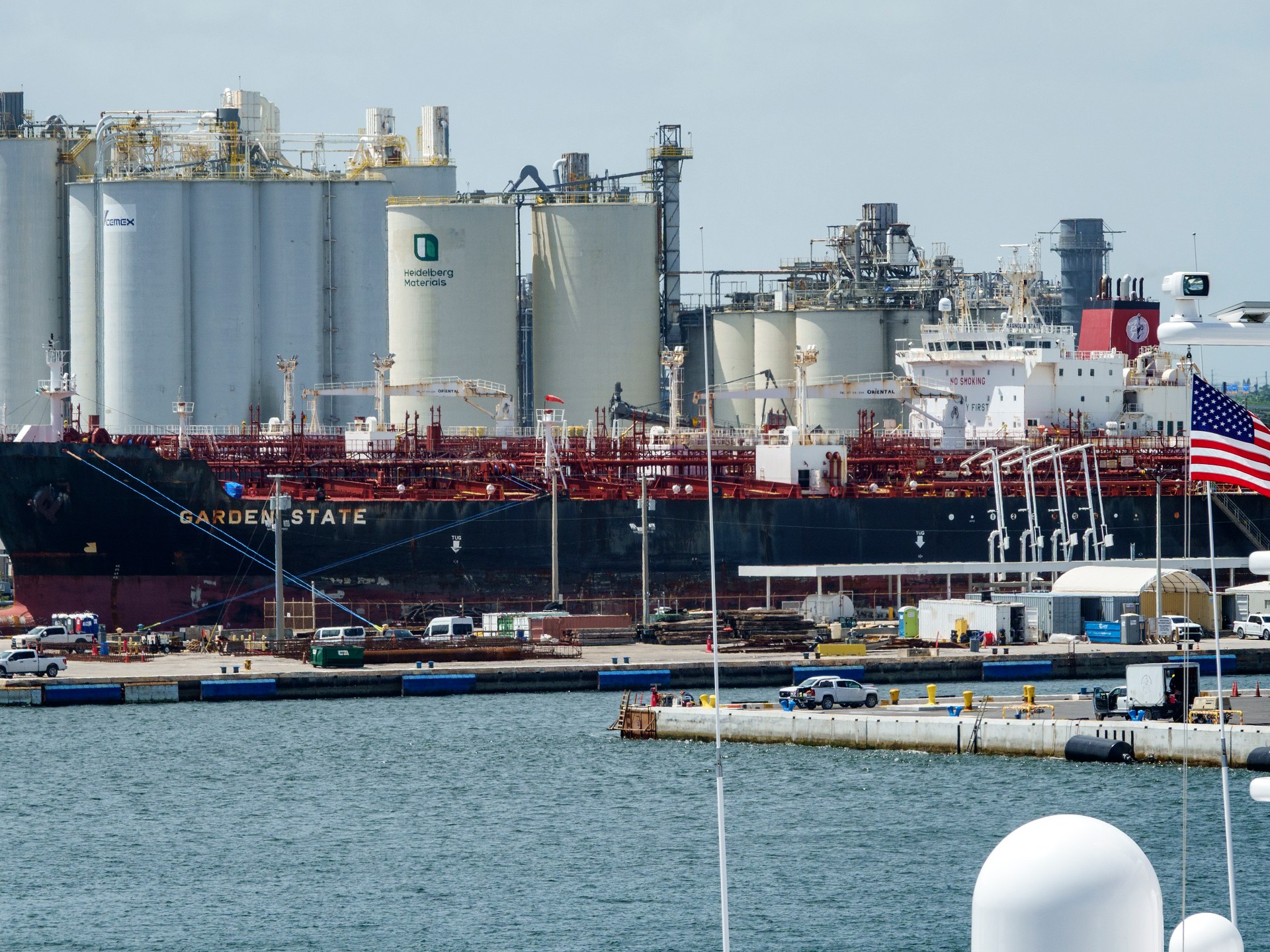 أمريكا مصدر صاف للنفط لأول مرة منذ الحرب العالمية الثانية بسبب حرب إيران