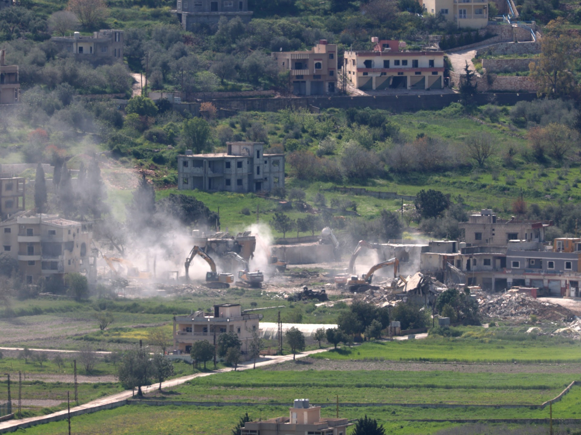 هل تنجح إسرائيل في استنساخ تجربة "الخط الأصفر" بجنوب لبنان؟