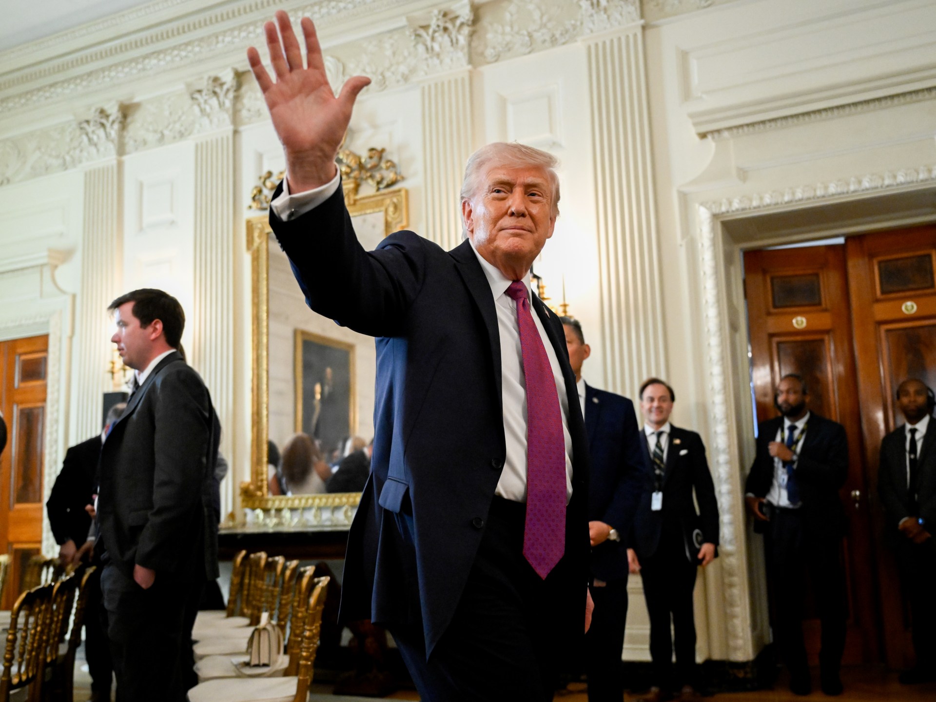 ترمب يحضر محادثات سفيري لبنان وإسرائيل بالبيت الأبيض