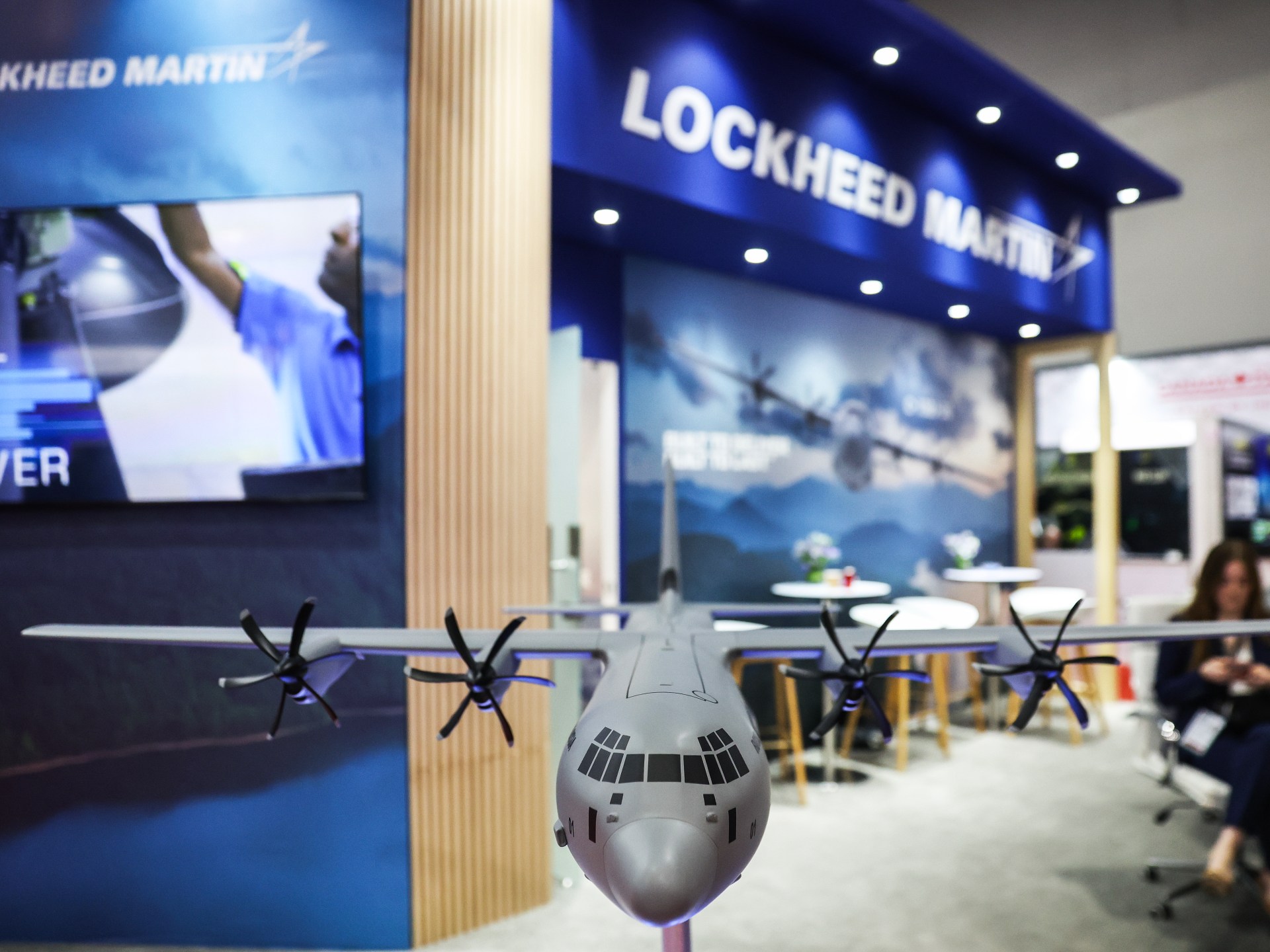 لماذا لم ترتفع أسهم شركات الأسلحة الأمريكية مع حرب إيران؟