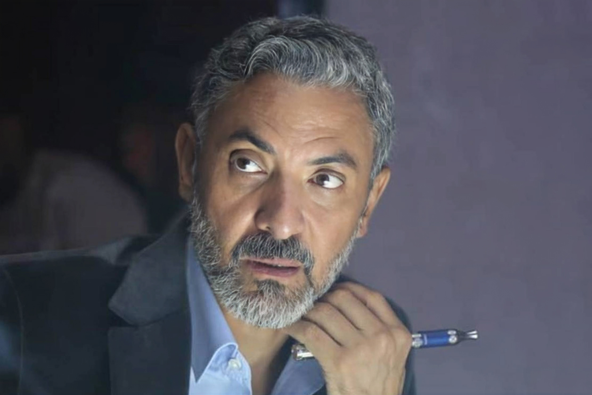 فتحي عبد الوهاب.. كيف يصبح الممثل الأهم دون أن يكون البطل؟