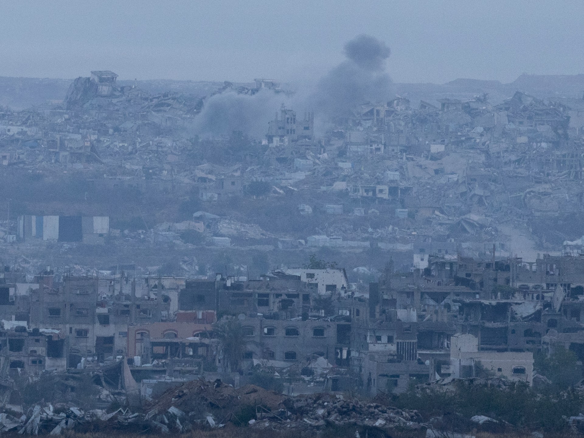 3 شهداء وجرحى في قصف إسرائيلي جديد على غزة