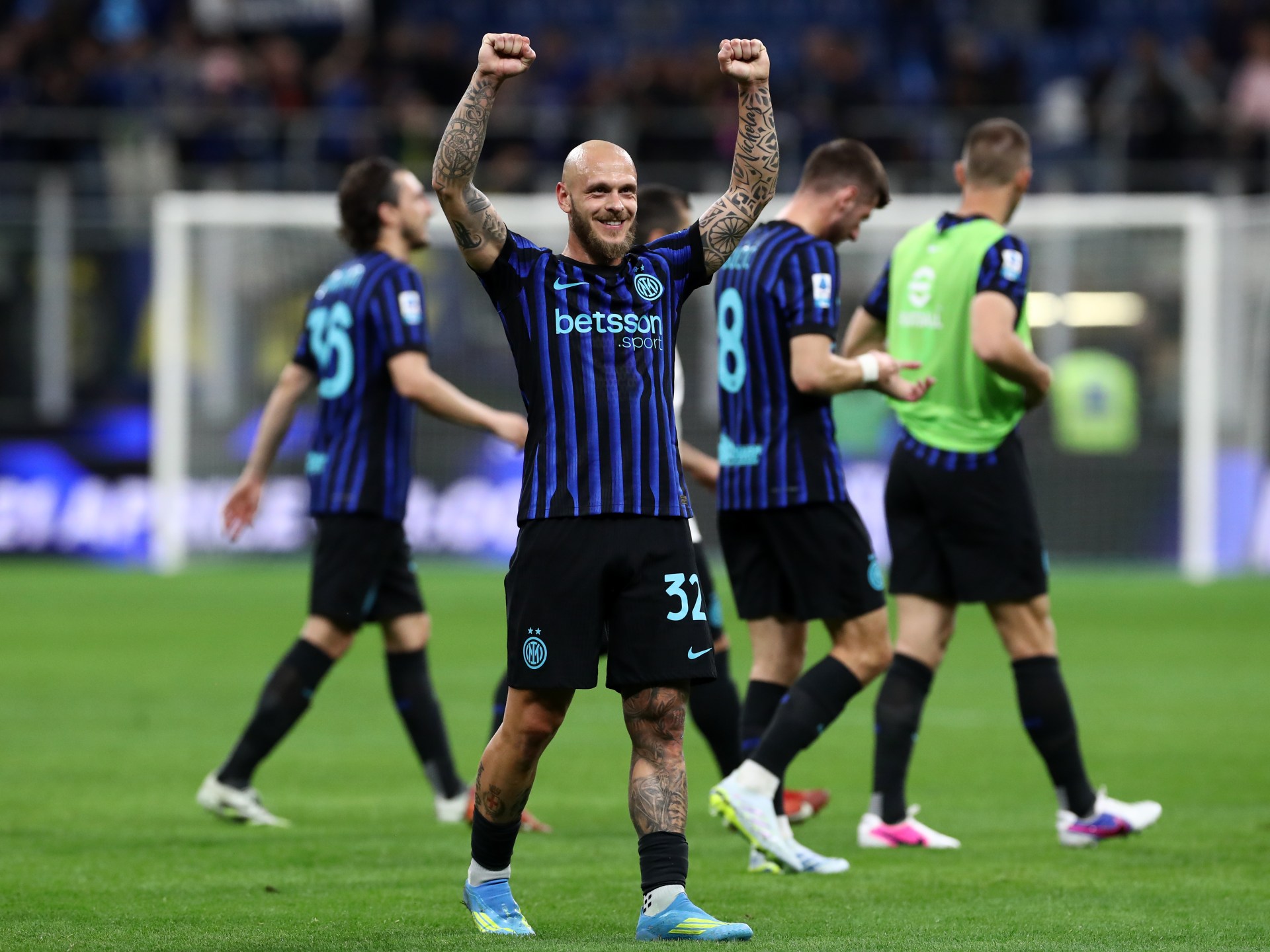 إنتر يعزز صدارته للدوري الإيطالي بفوز ساحق على روما