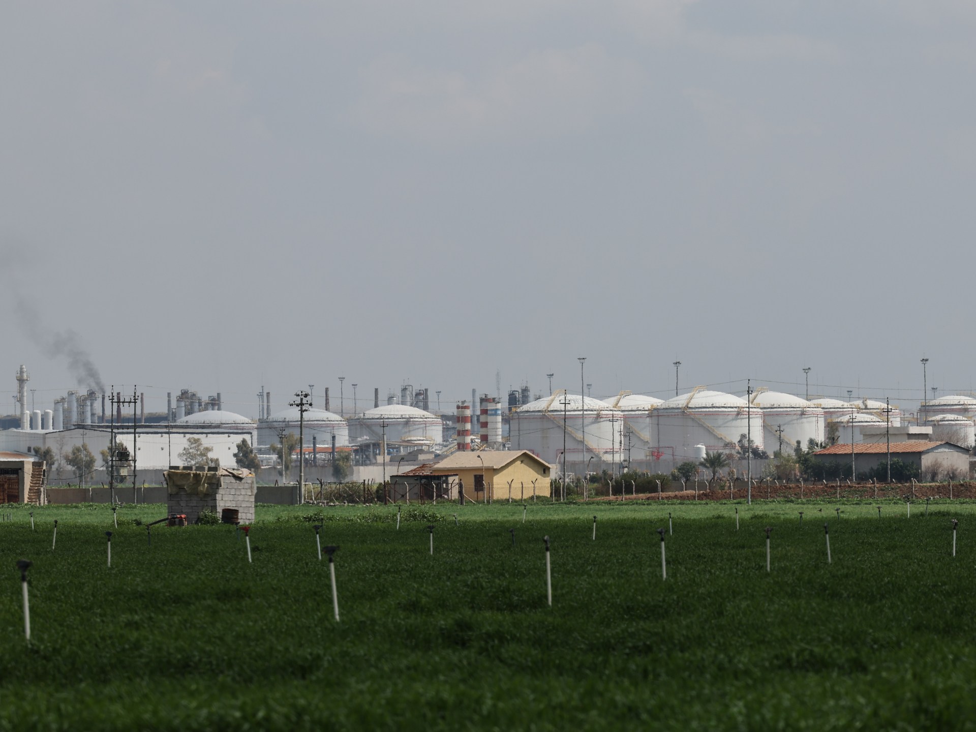 العراق يخطط لتسريع صادرات النفط بعد استثنائه من قيود هرمز