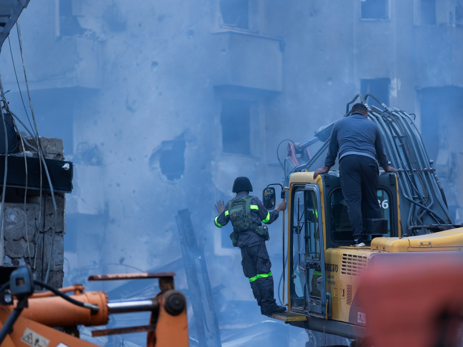 منها لبنان واليورانيوم.. 4 أسئلة تواجهها الهدنة الهشة