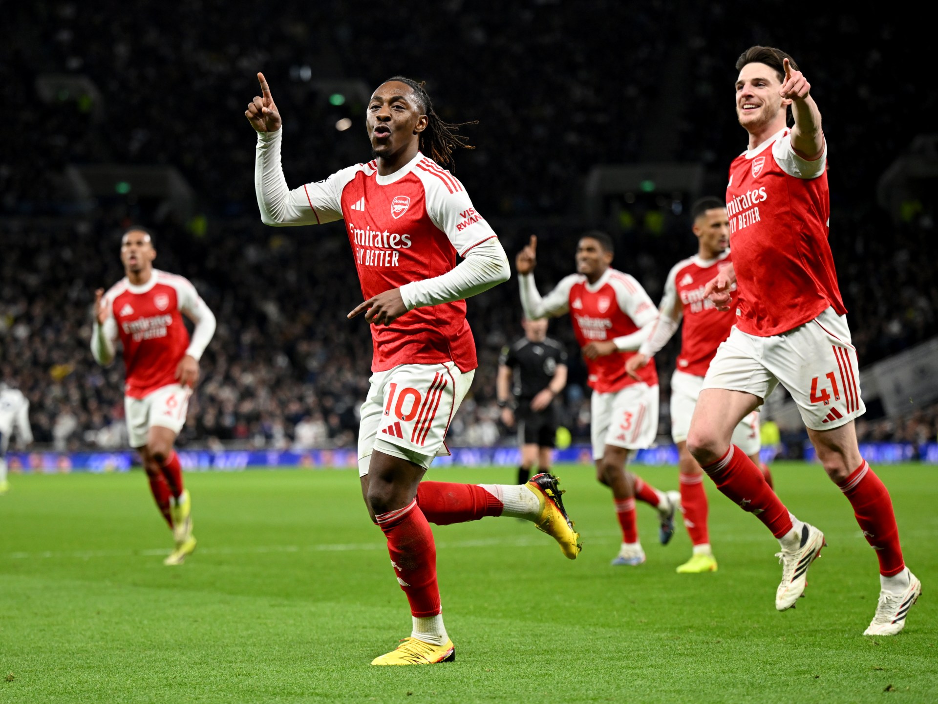 لقب أرسنال الضائع ومعارك البقاء والقمة.. 7 أسئلة ترسم ملامح نهاية البريميرليغ