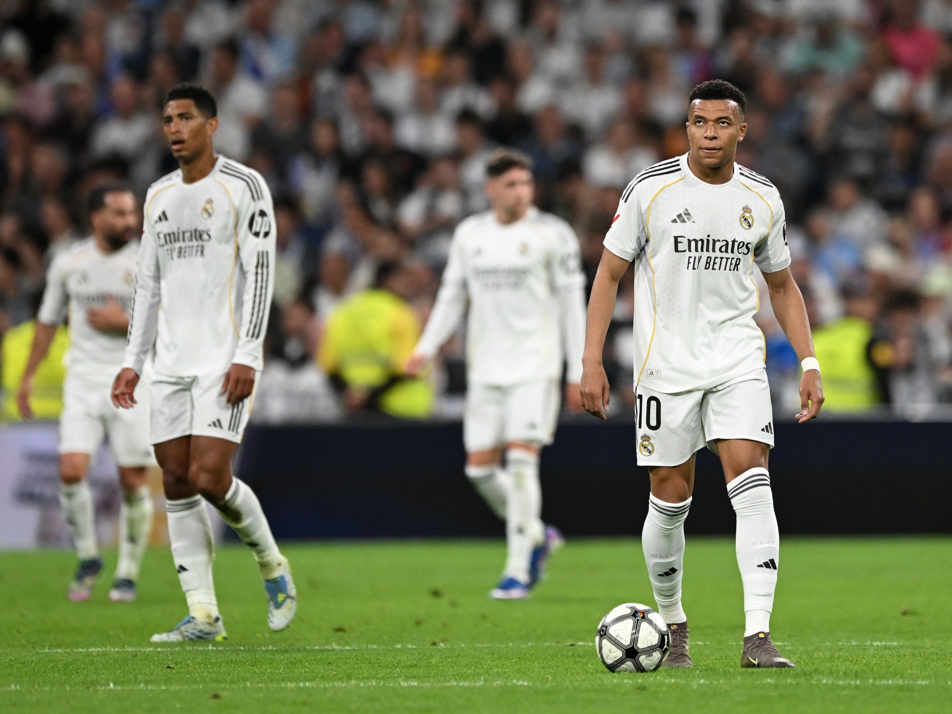 بعد موسم الخيبات.. 10 لاعبين خارج ريال مدريد قريبا