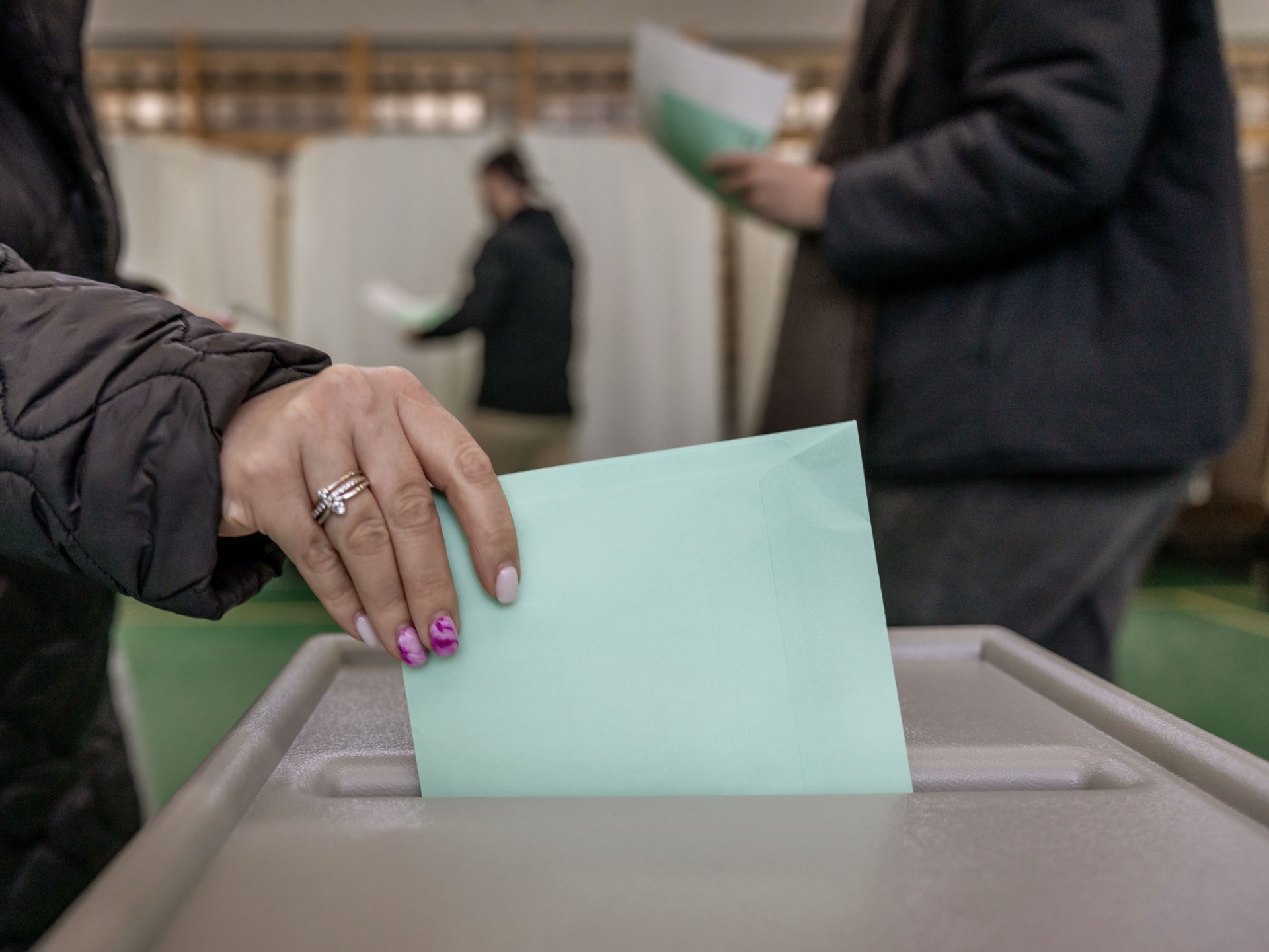 المجر.. ساحة صراع تتقاطع فيها مصالح واشنطن وموسكو