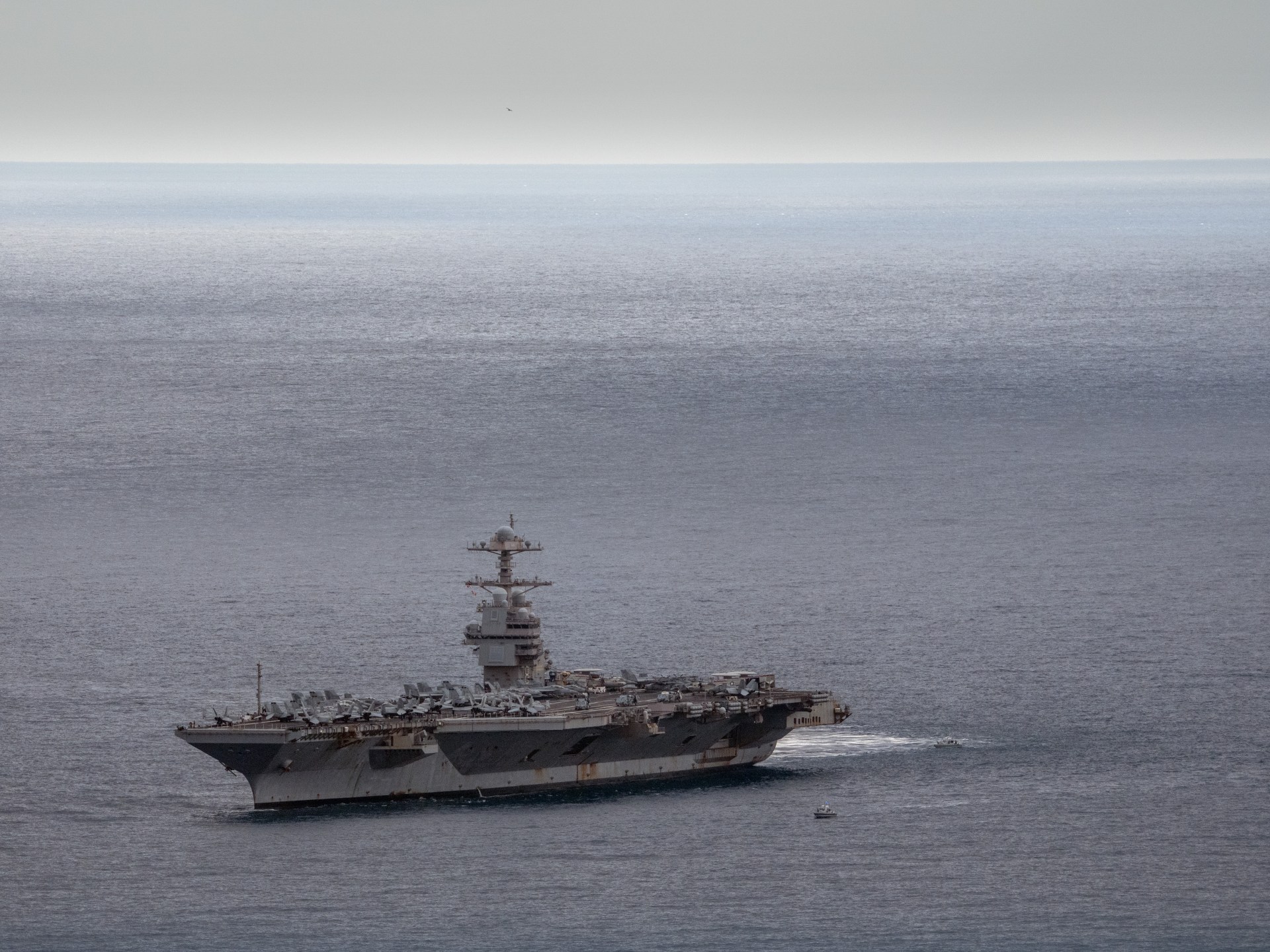 295 يوما.. "جيرالد فورد" تحطم الرقم القياسي لأطول انتشار عسكري أمريكي