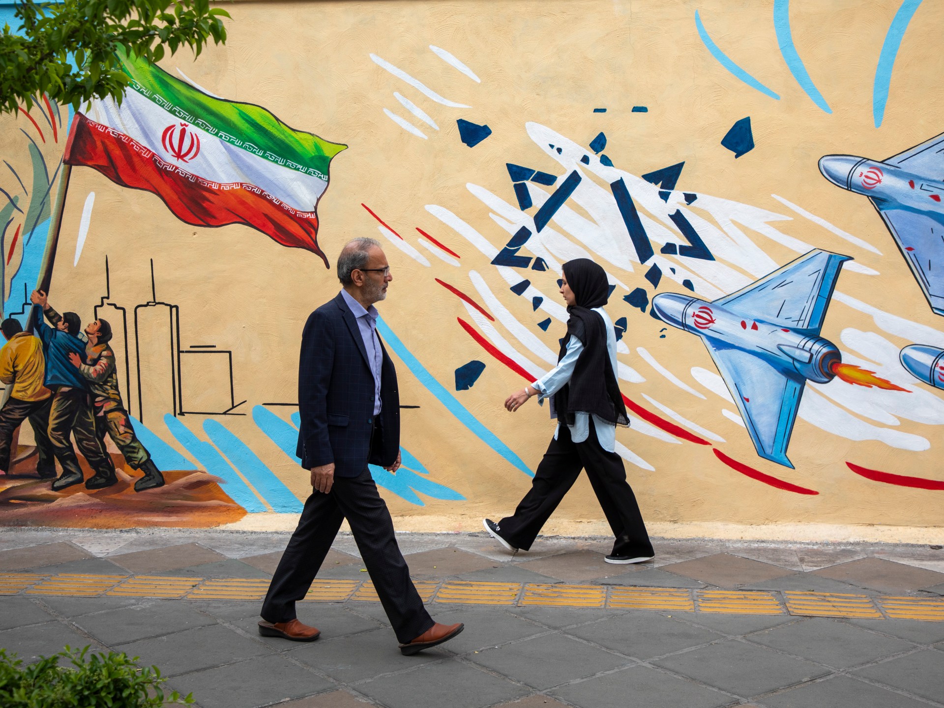 إيران تعلن اعتقال 4 من "عملاء الموساد"