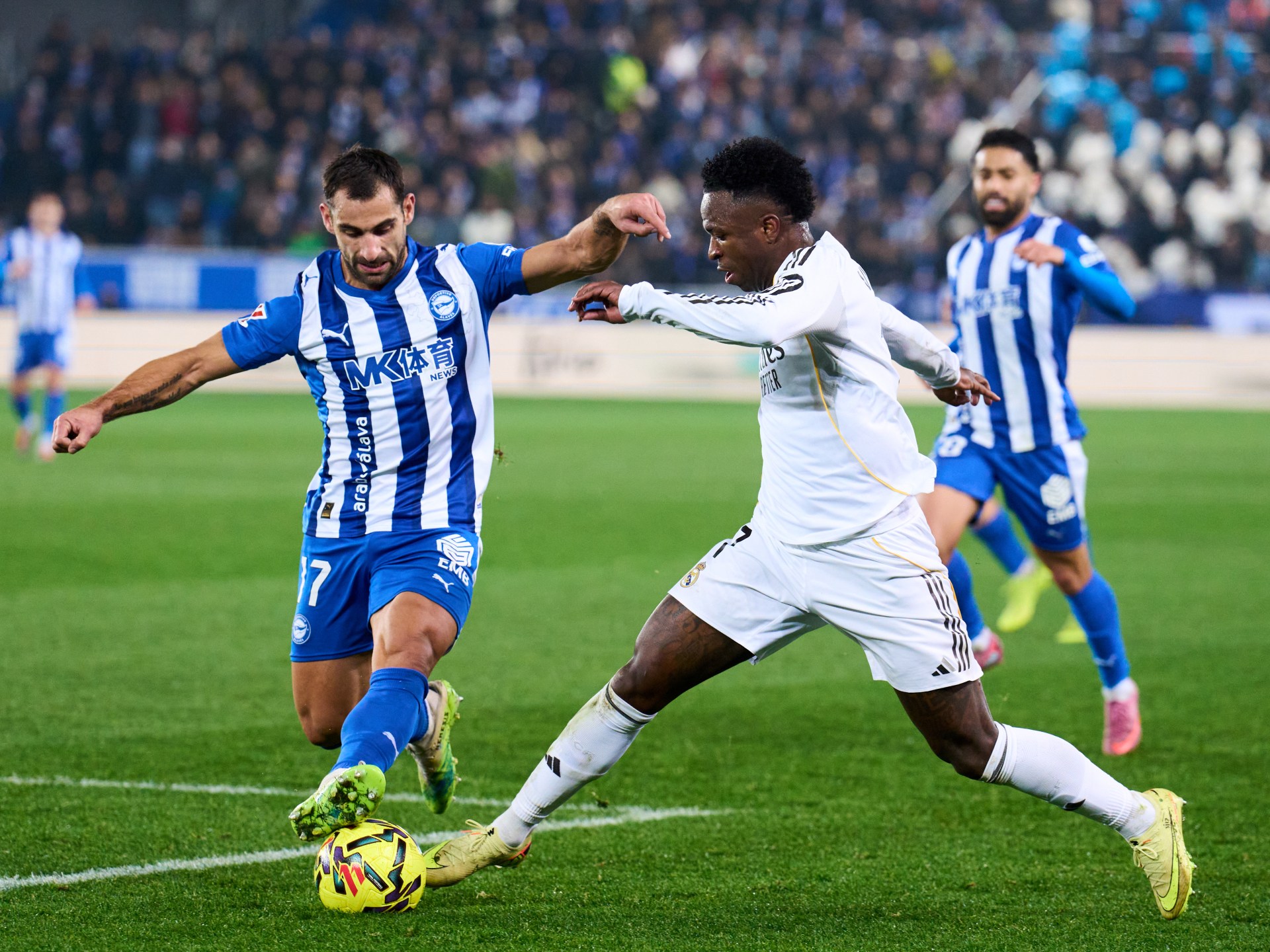 مباشر ريال مدريد ضد ديبورتيفو ألافيس في الدوري الإسباني.. لحظة بلحظة