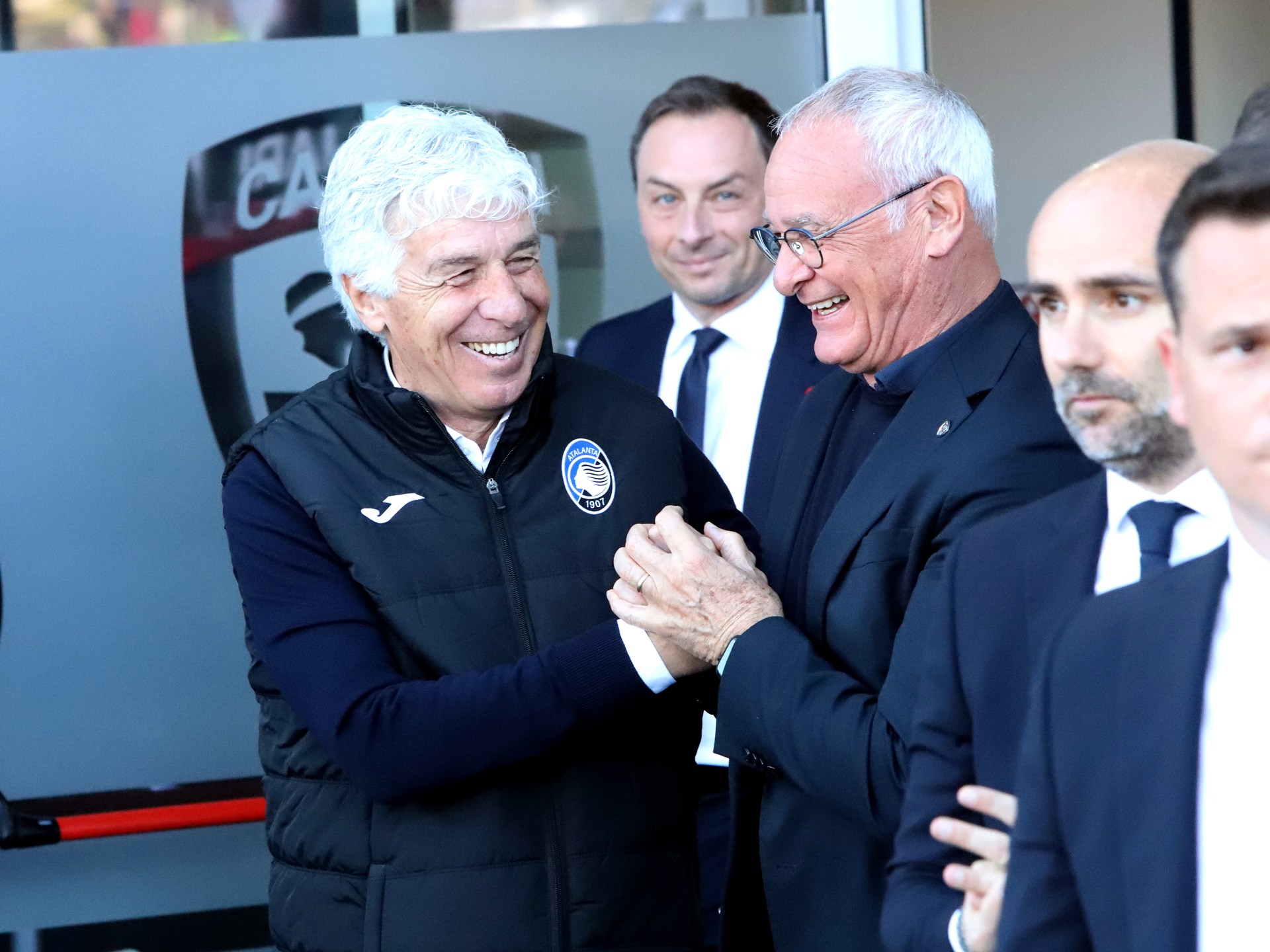 روما ينهي خلاف رانييري وغاسبيريني بقرار حاسم