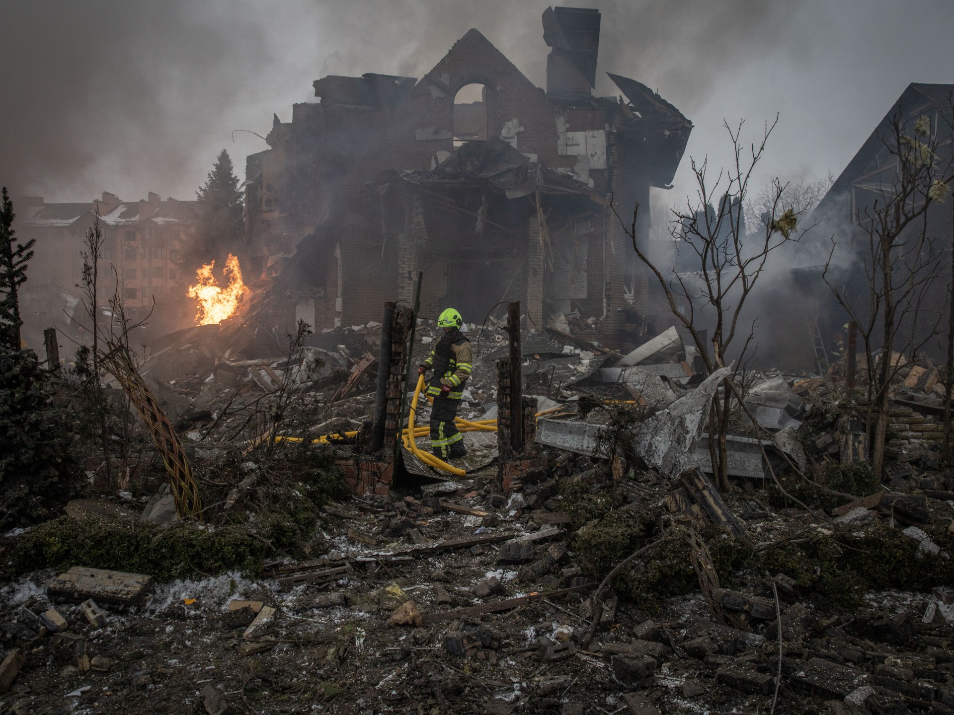 3 قتلى في روسيا واندلاع حريق بمصفاة نفط جراء هجمات أوكرانية
