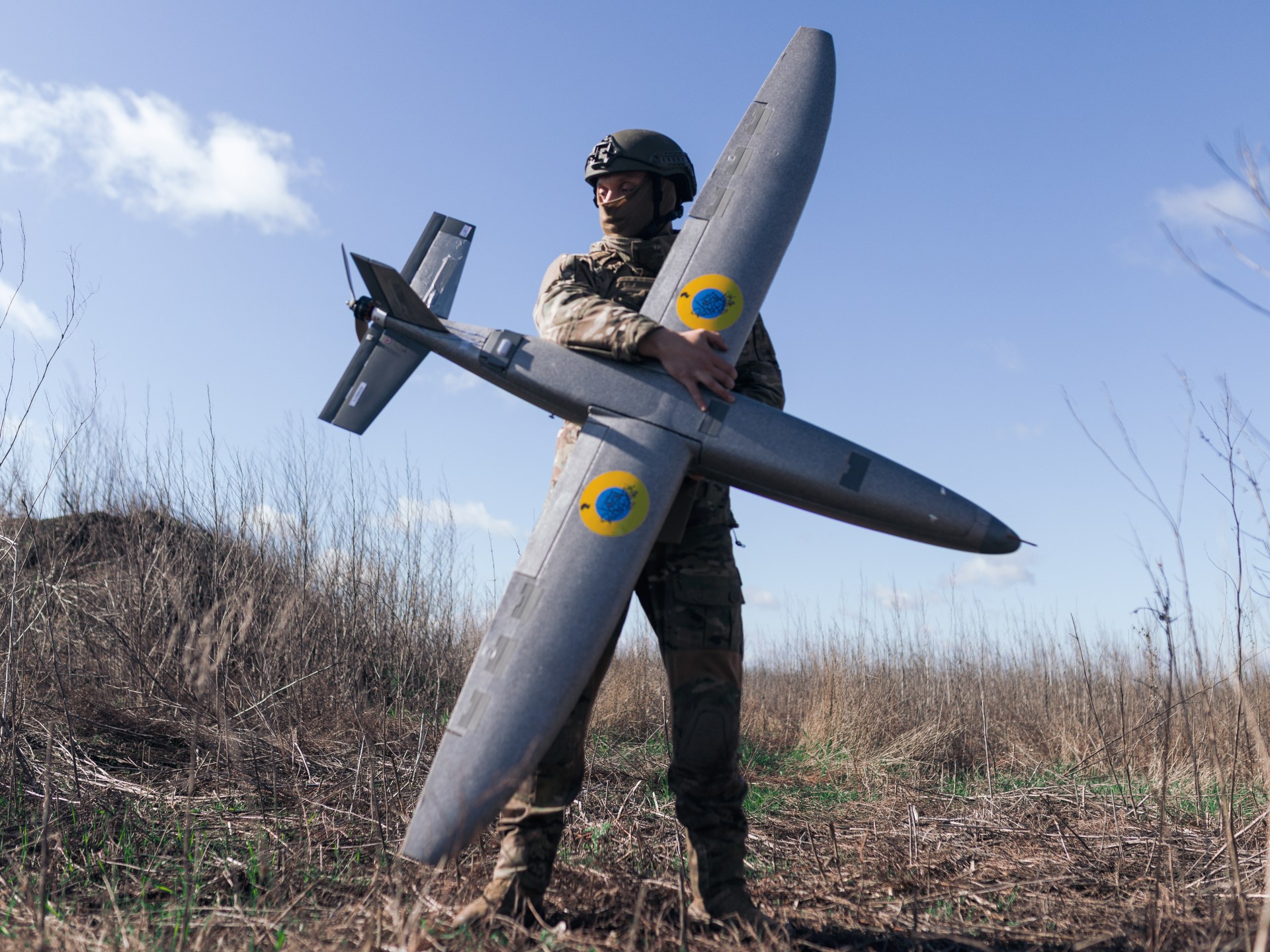 المسيّرات الانقضاضية.. سلاح رخيص هزّ عروش الإمبراطوريات العسكرية الكبرى