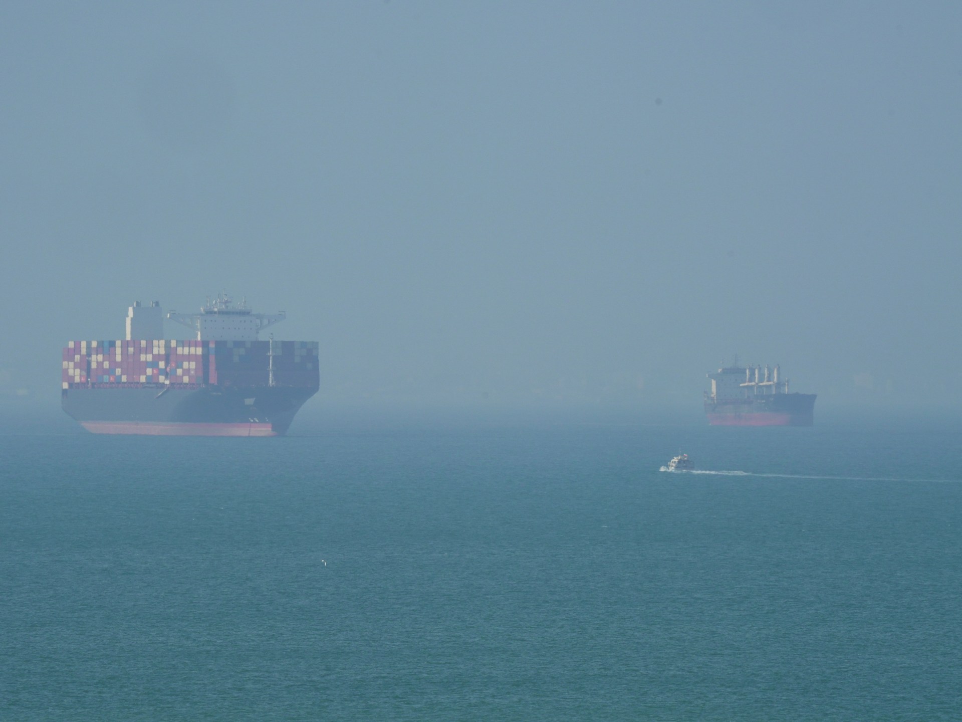 حرب إيران مباشر.. تصعيد إسرائيلي بلبنان وترقب لمقترح إيراني جديد