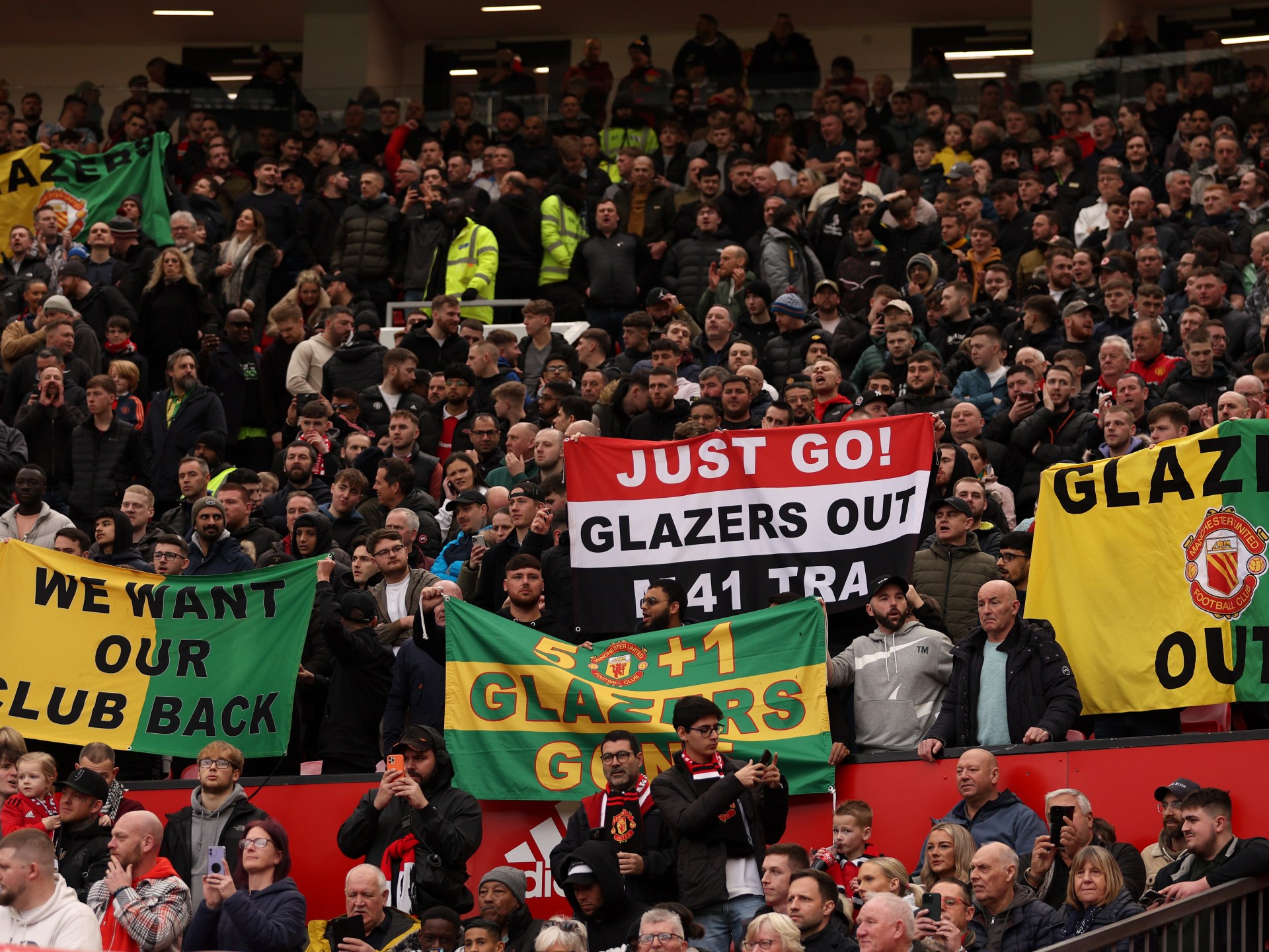 إمبراطوريات عابرة للحدود.. قصة الاستحواذ الأمريكي على عصب الكرة الأوروبية