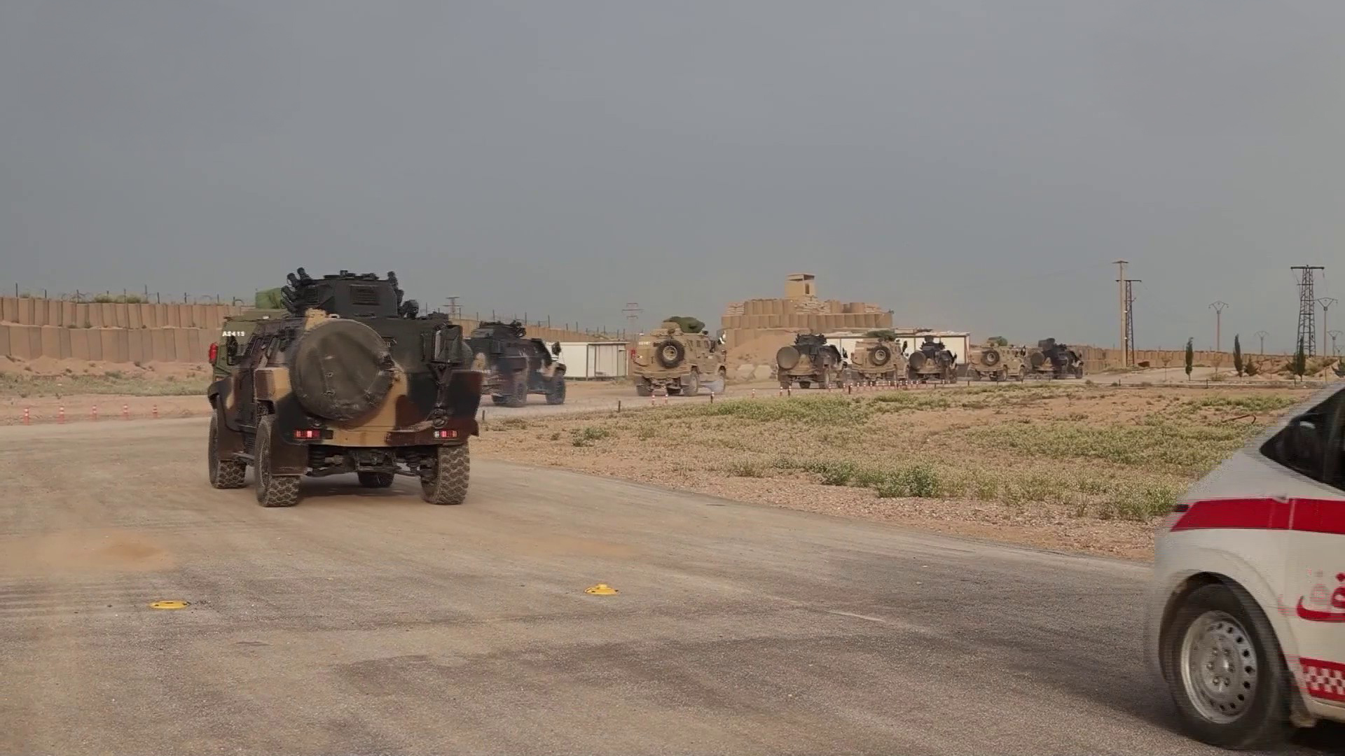 هل يفتح الانسحاب الأمريكي الباب لإعادة دمج قسد بالدولة السورية؟