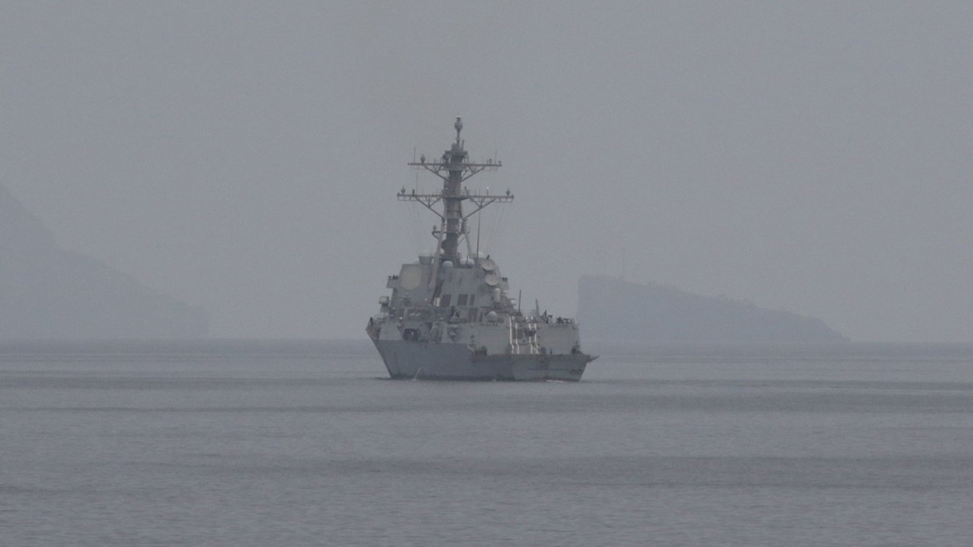 إلى أين تتجه أزمة مضيق هرمز؟ جون ميلر يكشف كواليس الحصار