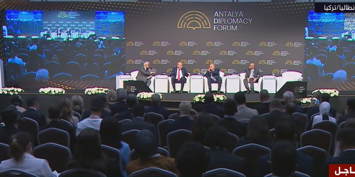دعوات عربية خلال منتدى أنطاليا لتفادي تداعيات إقليمية غير محسوبة