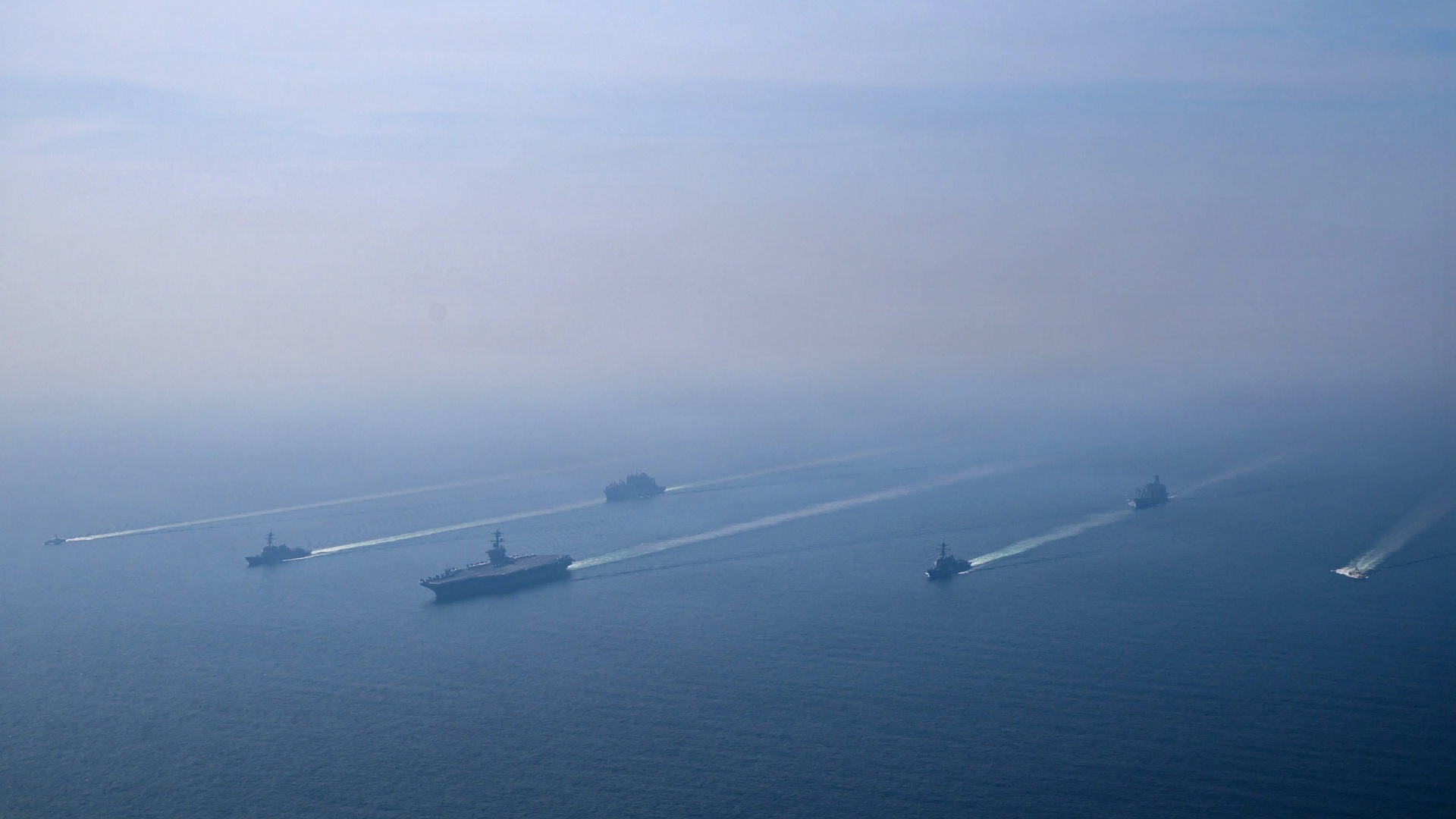 ماذا تعني إستراتيجية "الأثلاث" البحرية الأمريكية في مواجهة إيران؟