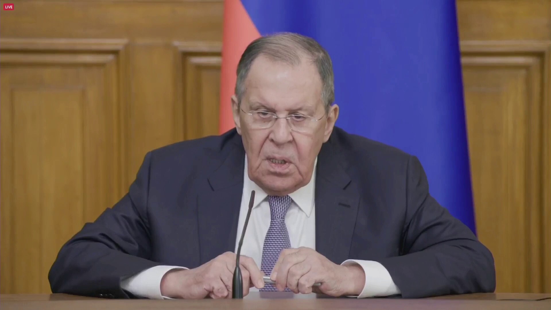 لافروف: مستعدون للتوسط بين إيران والخليج وتجاهل فلسطين يفجر الأزمات