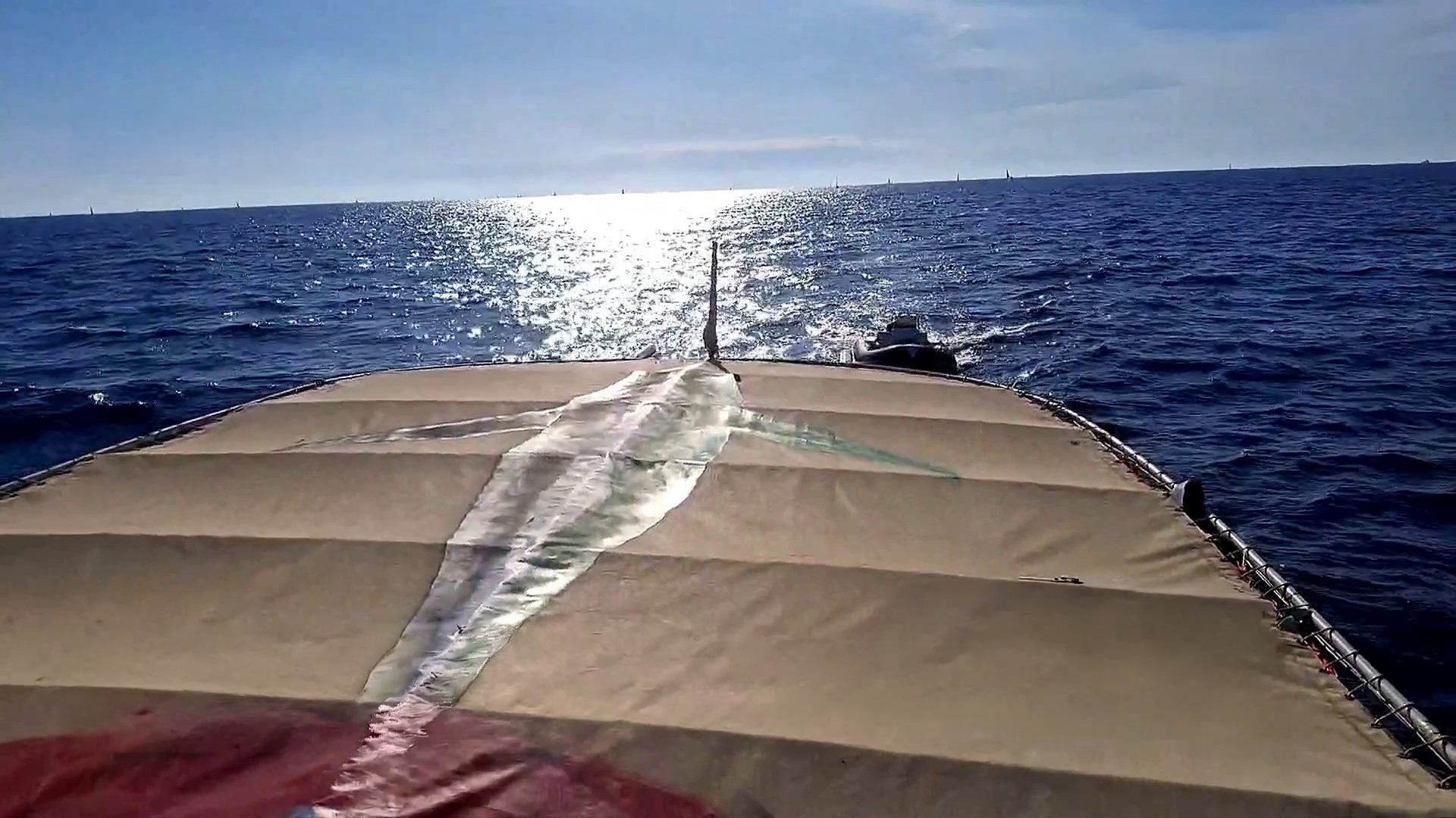 أسطول الصمود يستكمل رحلته باتجاه غزة لكسر الحصار