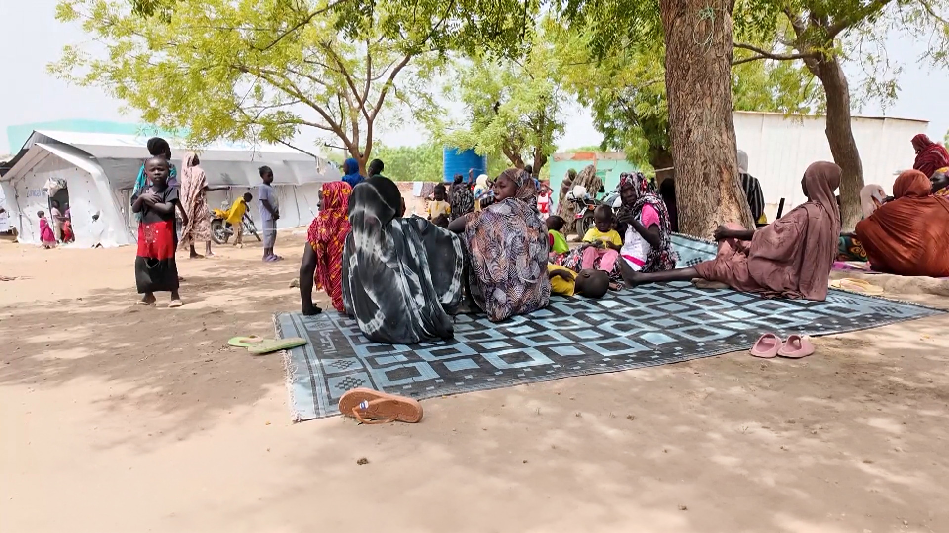 تفاقم الوضع الإنساني في مخيمات النازحين بالسودان