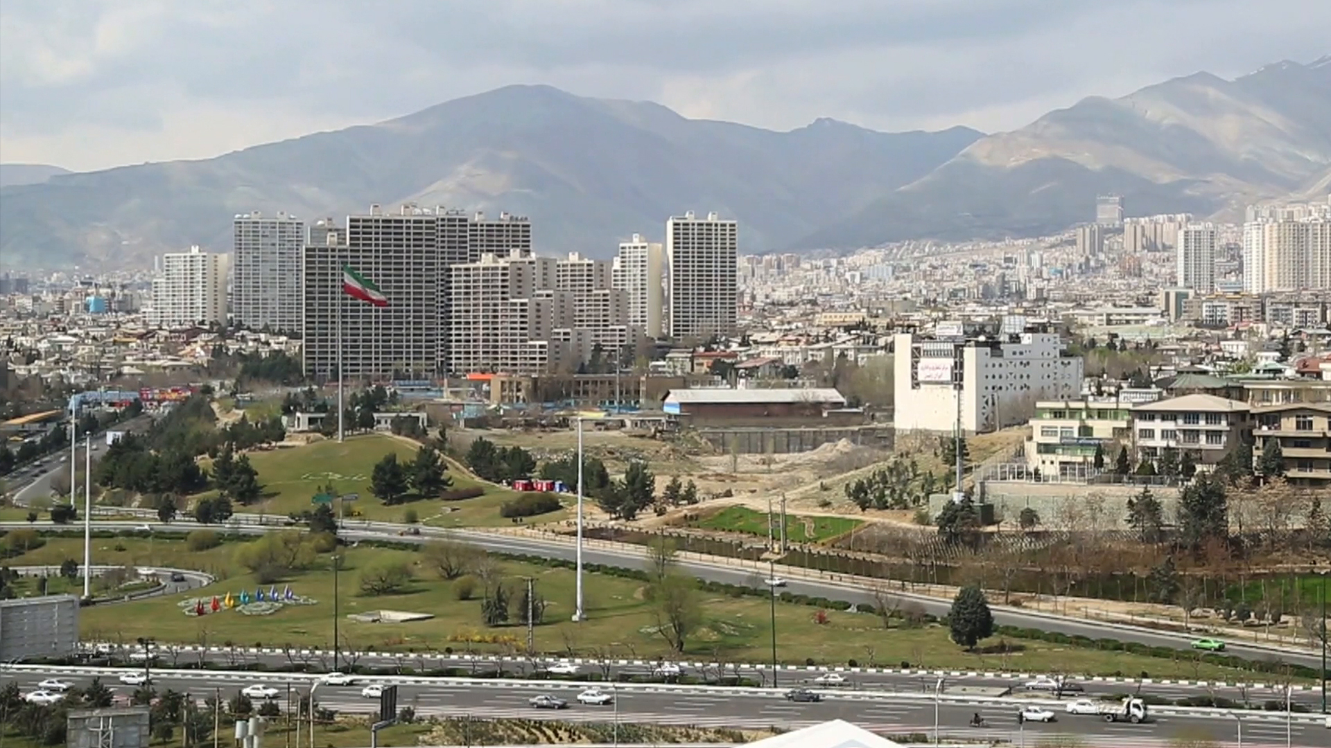 واشنطن تكثف ضغوطها الاقتصادية على طهران