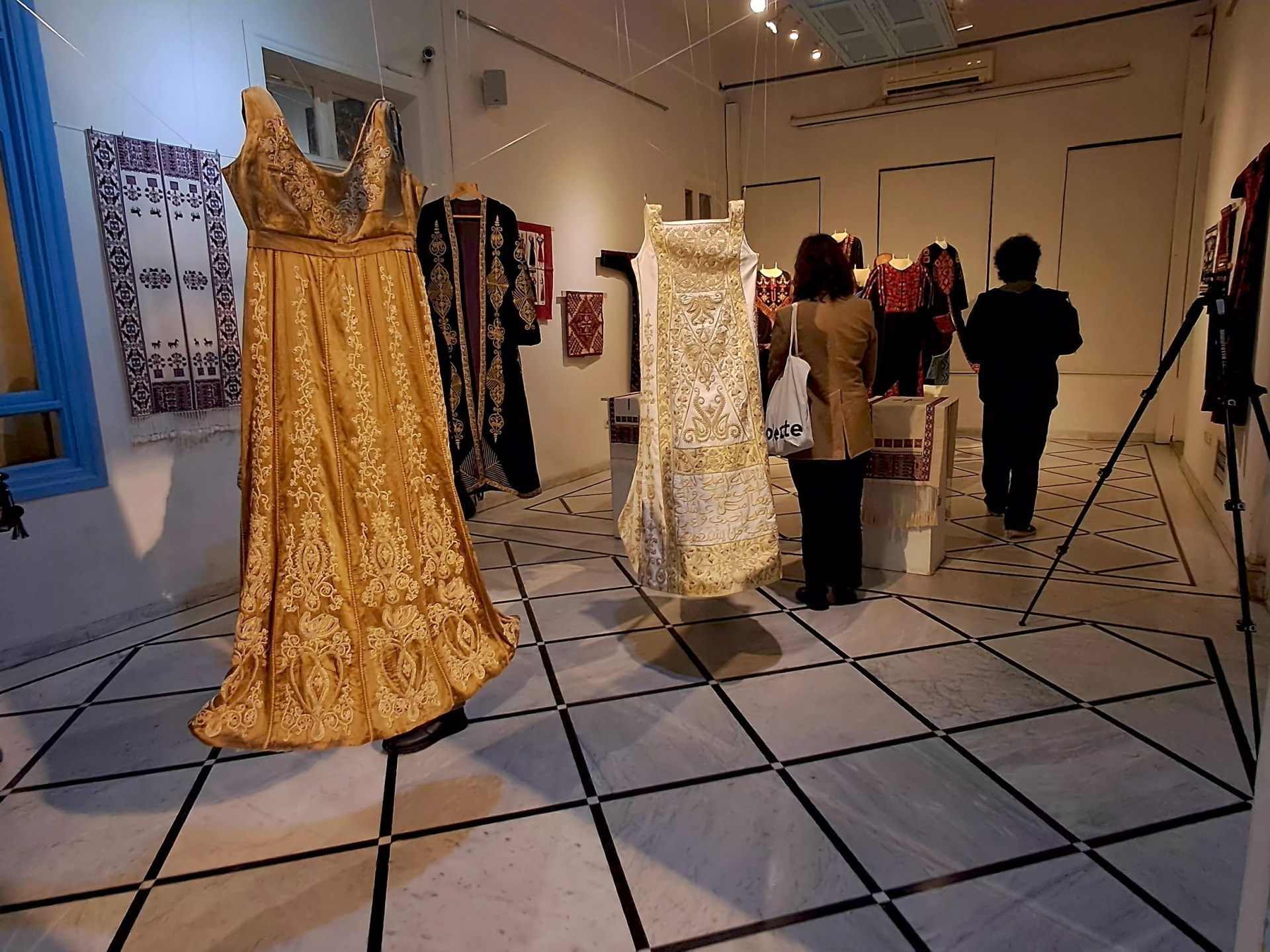 "خيوط من الذاكرة".. ألمانية تنسج هوية بلاد الشام في قلب دمشق