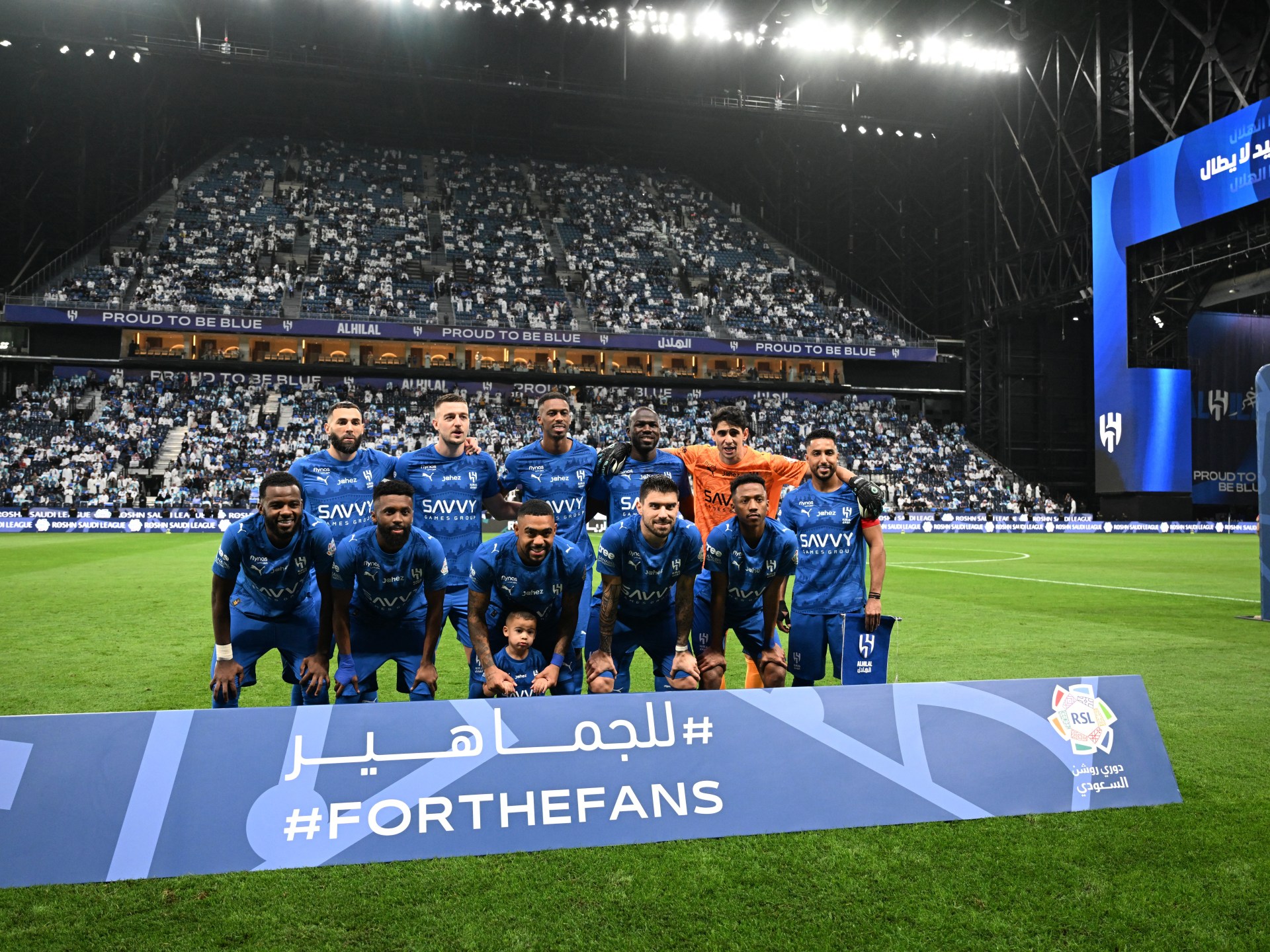 الهلال ضد ضمك في الدوري السعودي.. الموعد والتشكيلتان المتوقعتان والقنوات الناقلة