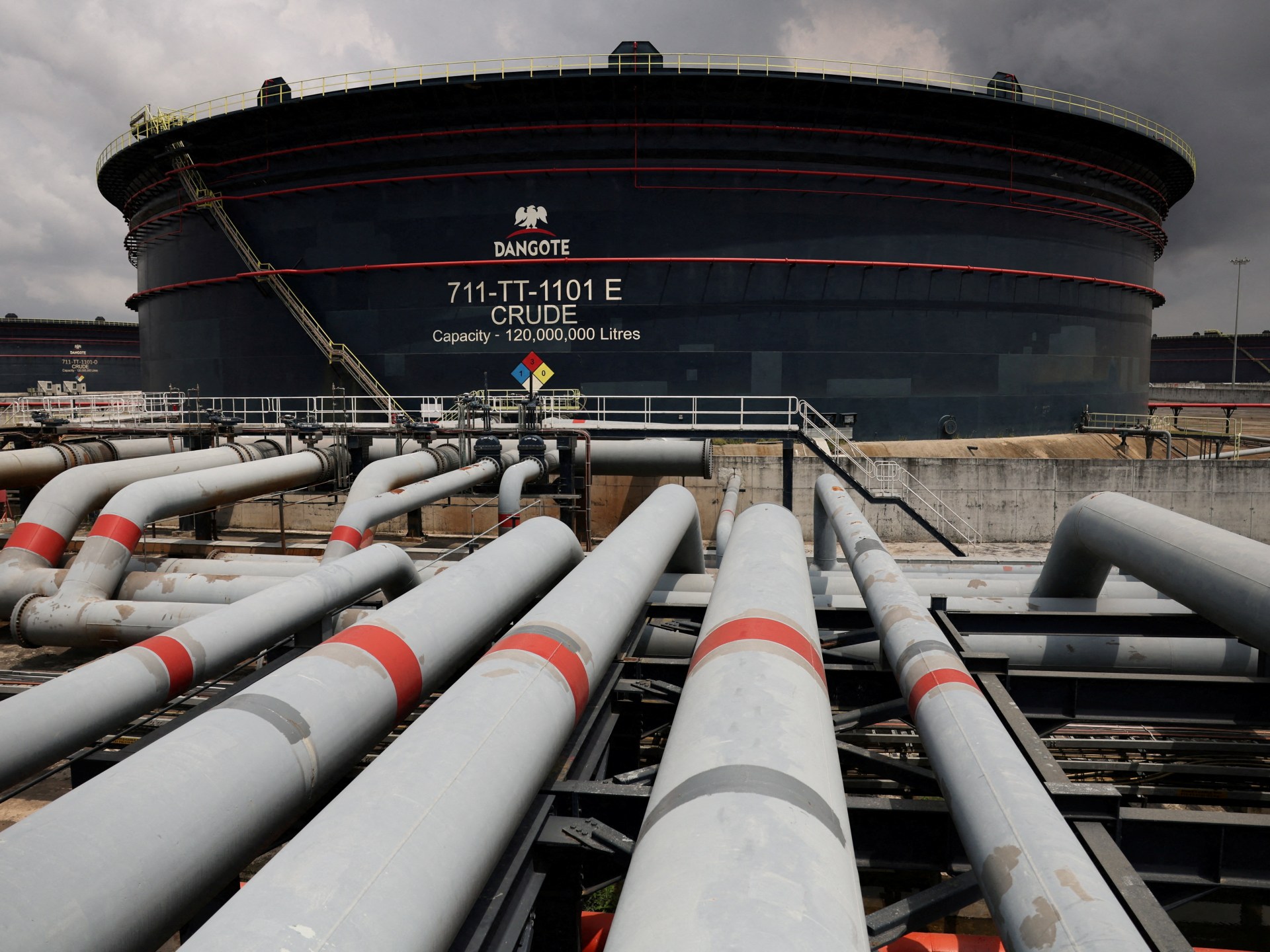 نيجيريا تتجه للغاز بعد خسارة المليارات من عوائد النفط رغم تجاوزه 100 دولار