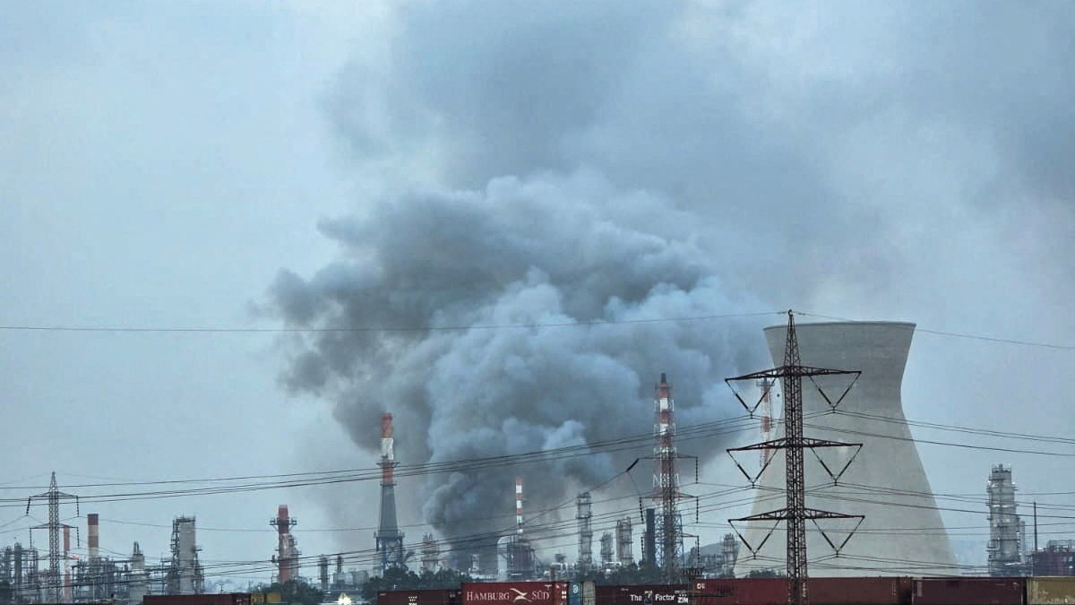 إيران تطلق دفعة صاروخية باتجاه شمال إسرائيل