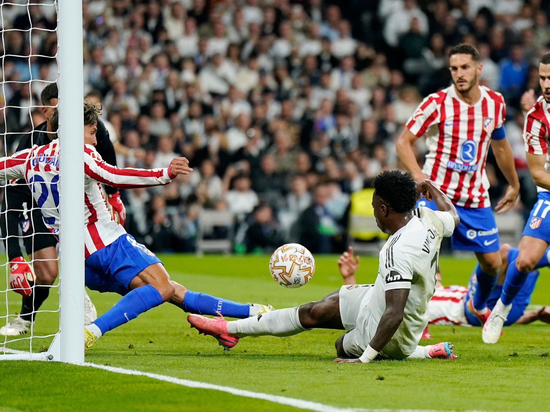 بيان حذف مزعوم من أتلتيكو مدريد يتحول إلى حيلة تسويقية تثير الجدل